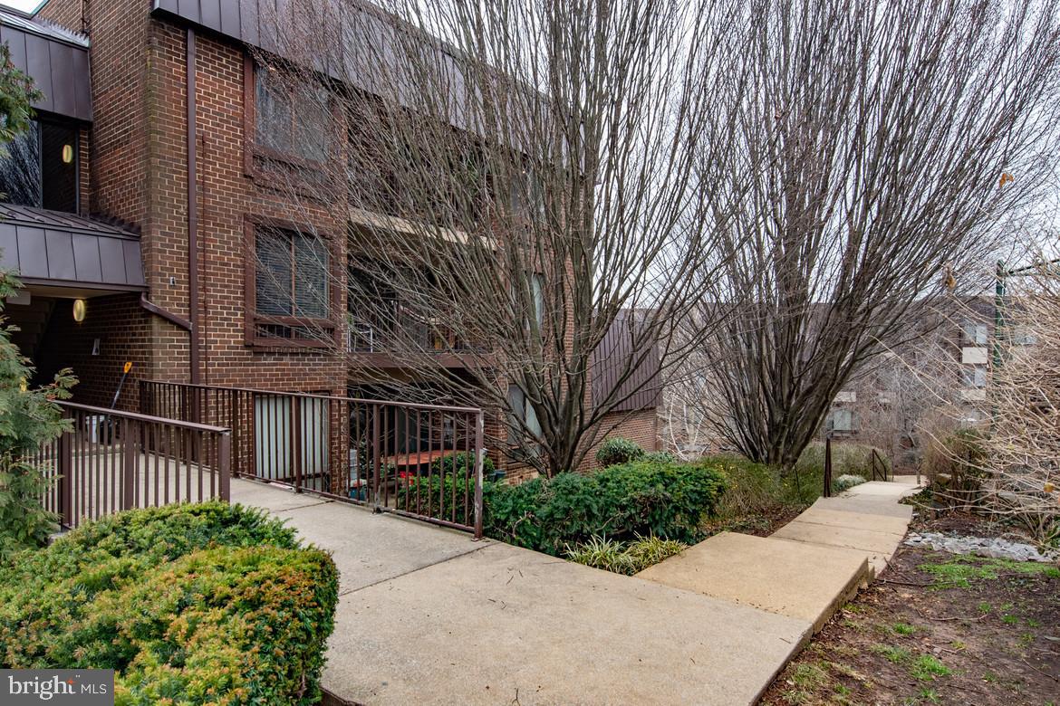 FORT ELLSWORTH - Residential