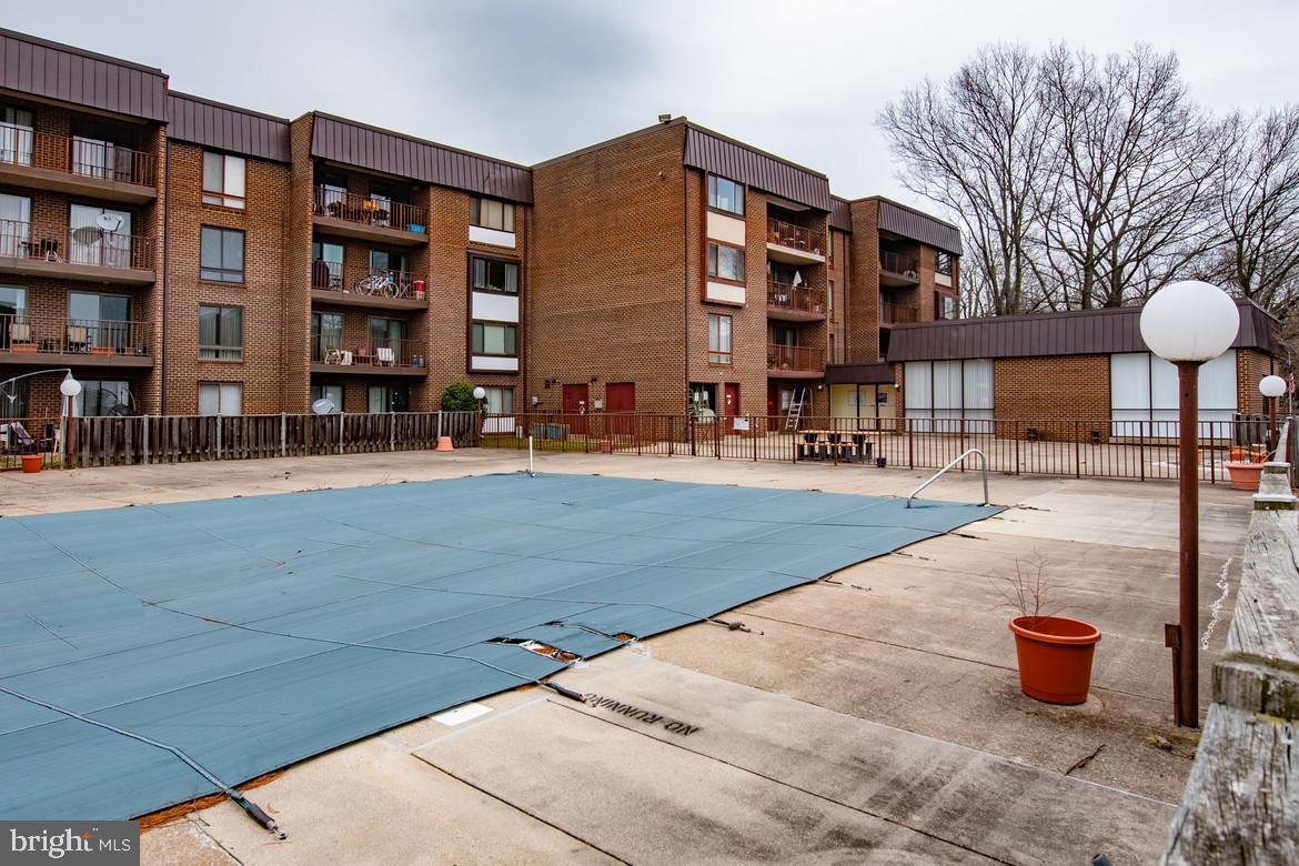 FORT ELLSWORTH - Residential