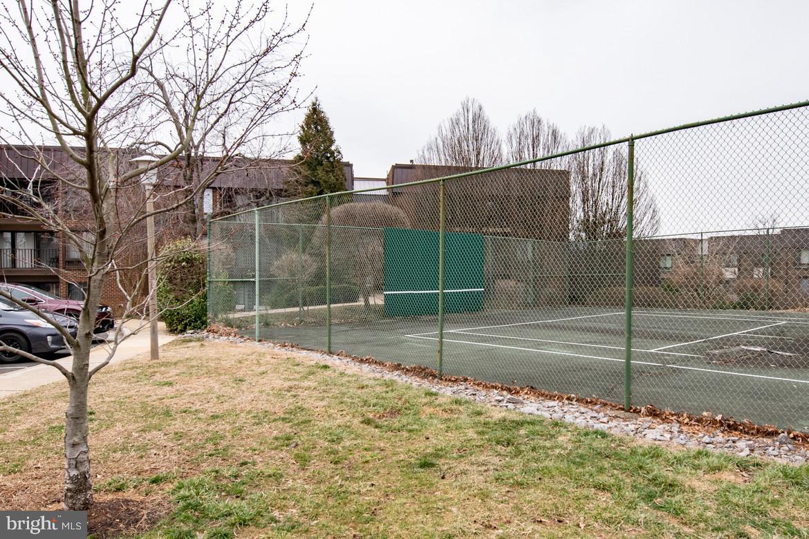 FORT ELLSWORTH - Residential