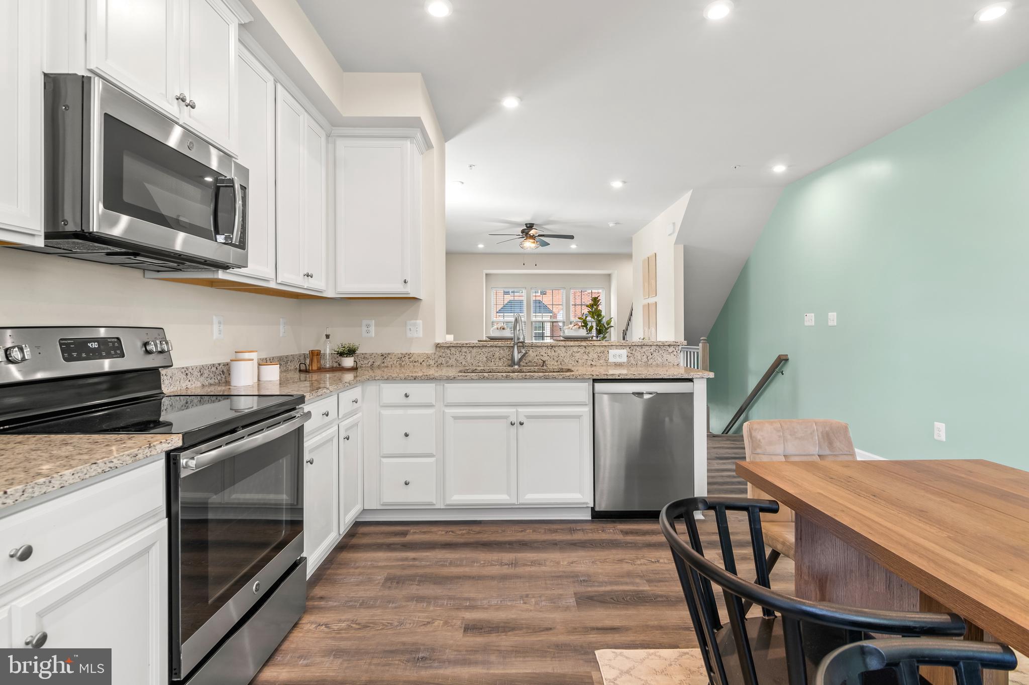 OLDHAM CROSSING - Residential