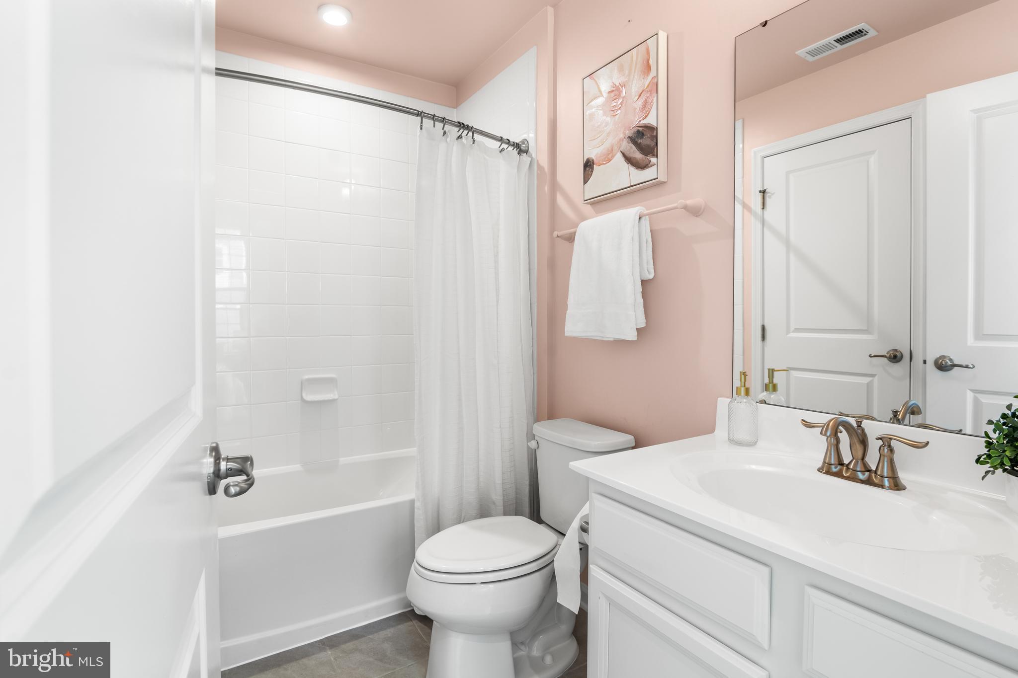 OLDHAM CROSSING - Residential