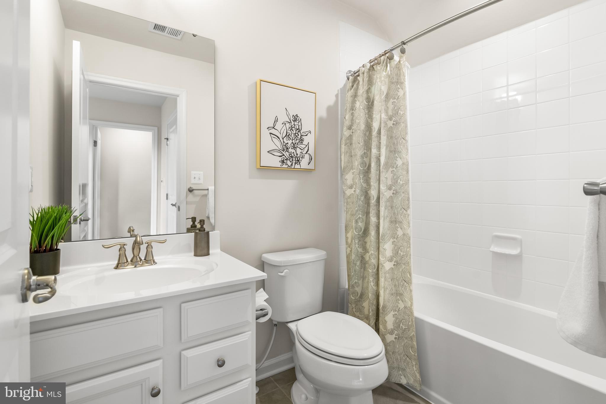 OLDHAM CROSSING - Residential