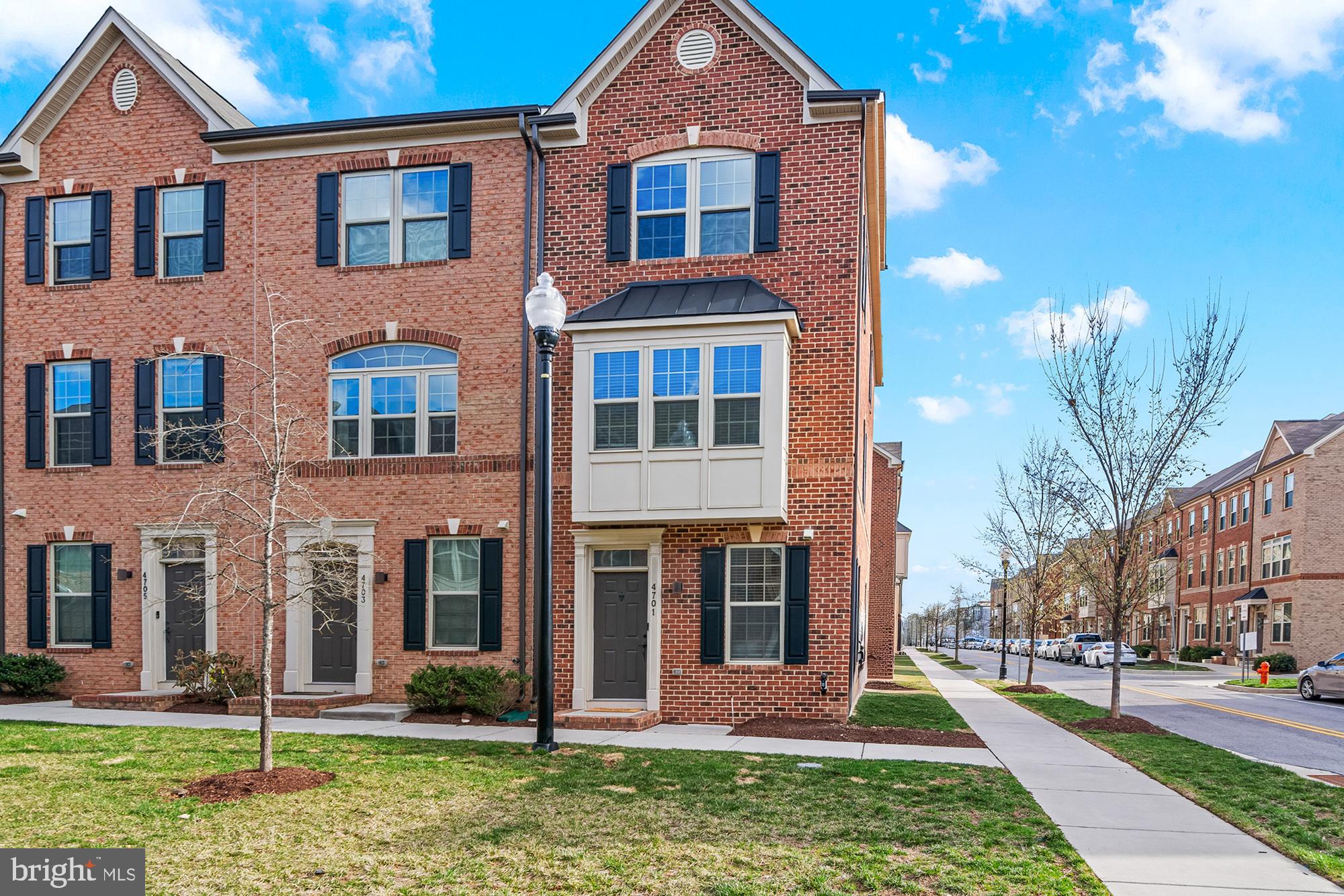 OLDHAM CROSSING - Residential