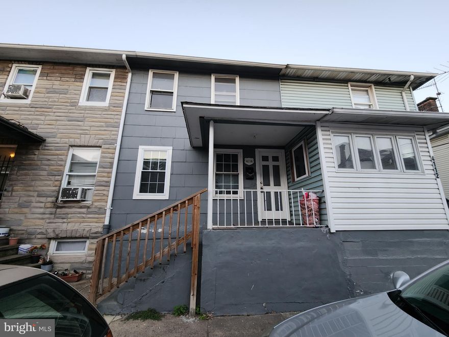 ONLINE AUCTION: Bidding begins 11/2 @ 10:00 AM. Bidding ends 11/6 @ 12:20 PM. List Price is Suggested Opening Bid. Deposit: $7,500. Spacious 2 story semi-detached townhome located in the Curtis Bay area. Minutes to Many Attractions including: Arundel Village Park, Curtis Bay Park, Curtis Bay, as well as the numerous shops, restaurants, & businesses located on Ritchie Hwy. Easy Access to Major Traffic Artery E Patapsco Ave.