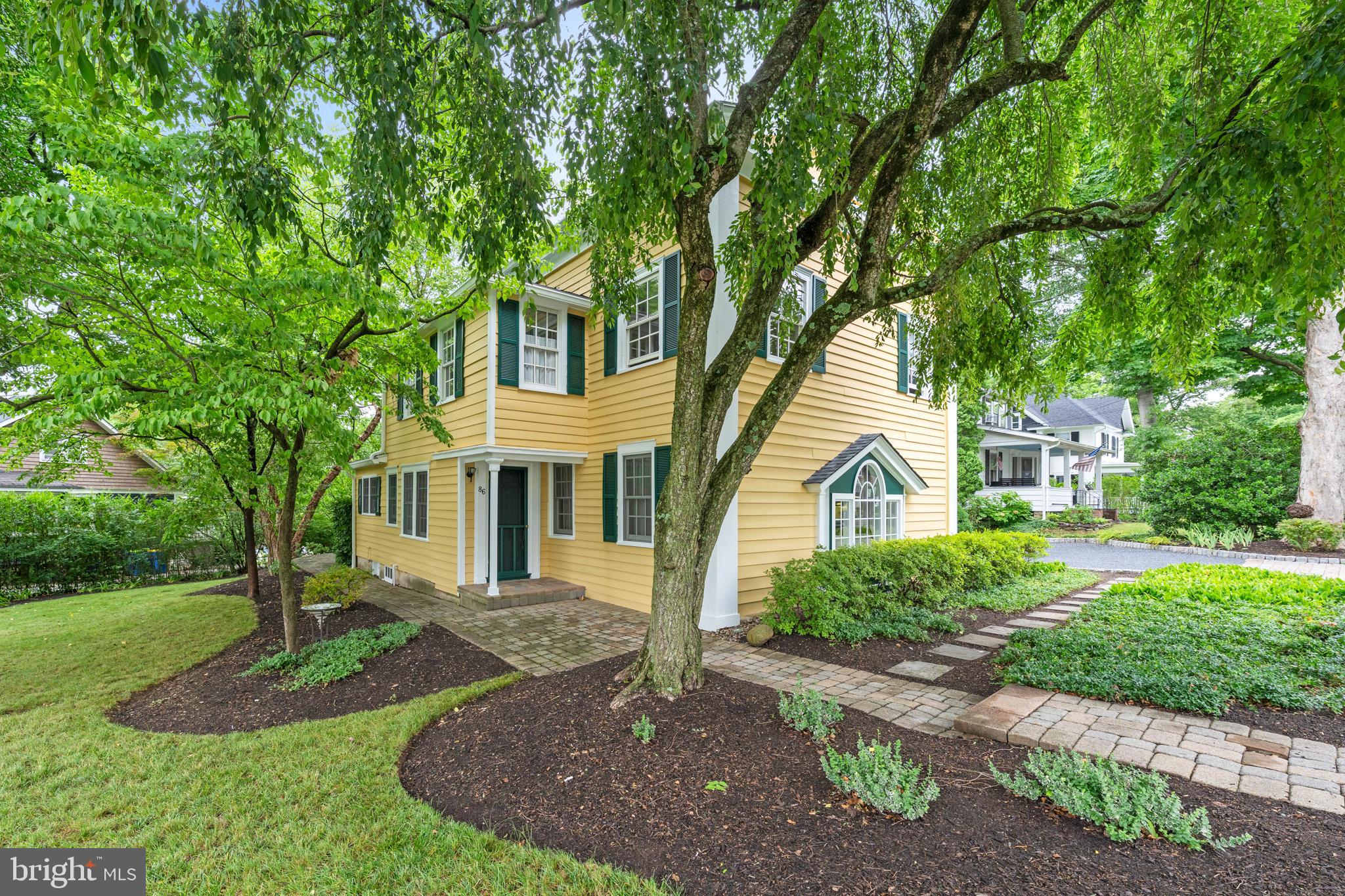Photo 1 of 14 — 86 WASHINGTON STREET, ROCKY HILL, NJ 08553