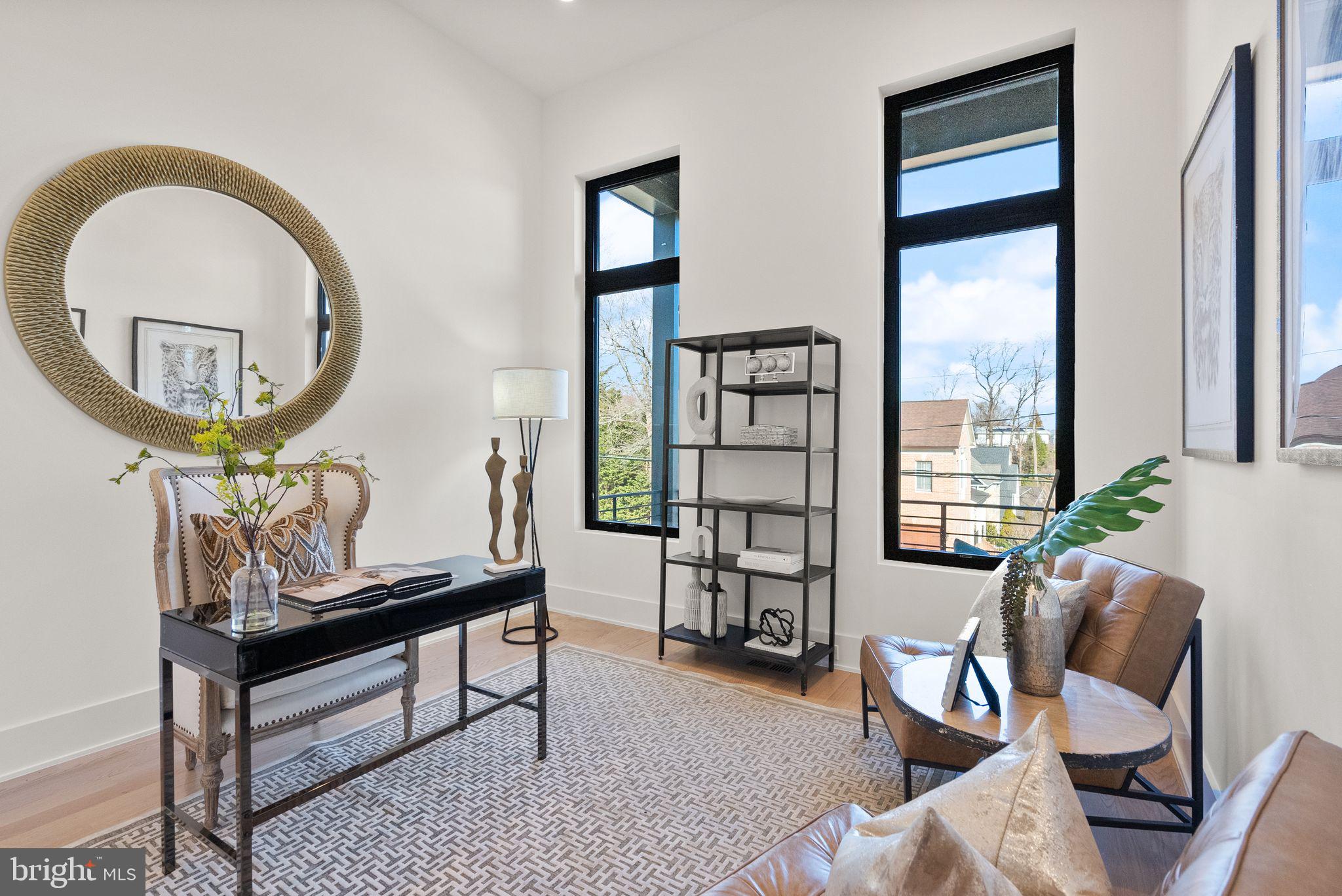 COUNTRY CLUB HILLS - Residential