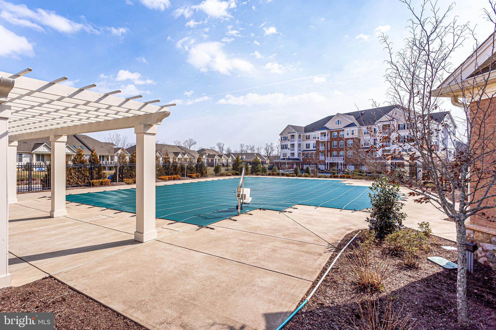 REGENCY AT ASHBURN - Residential
