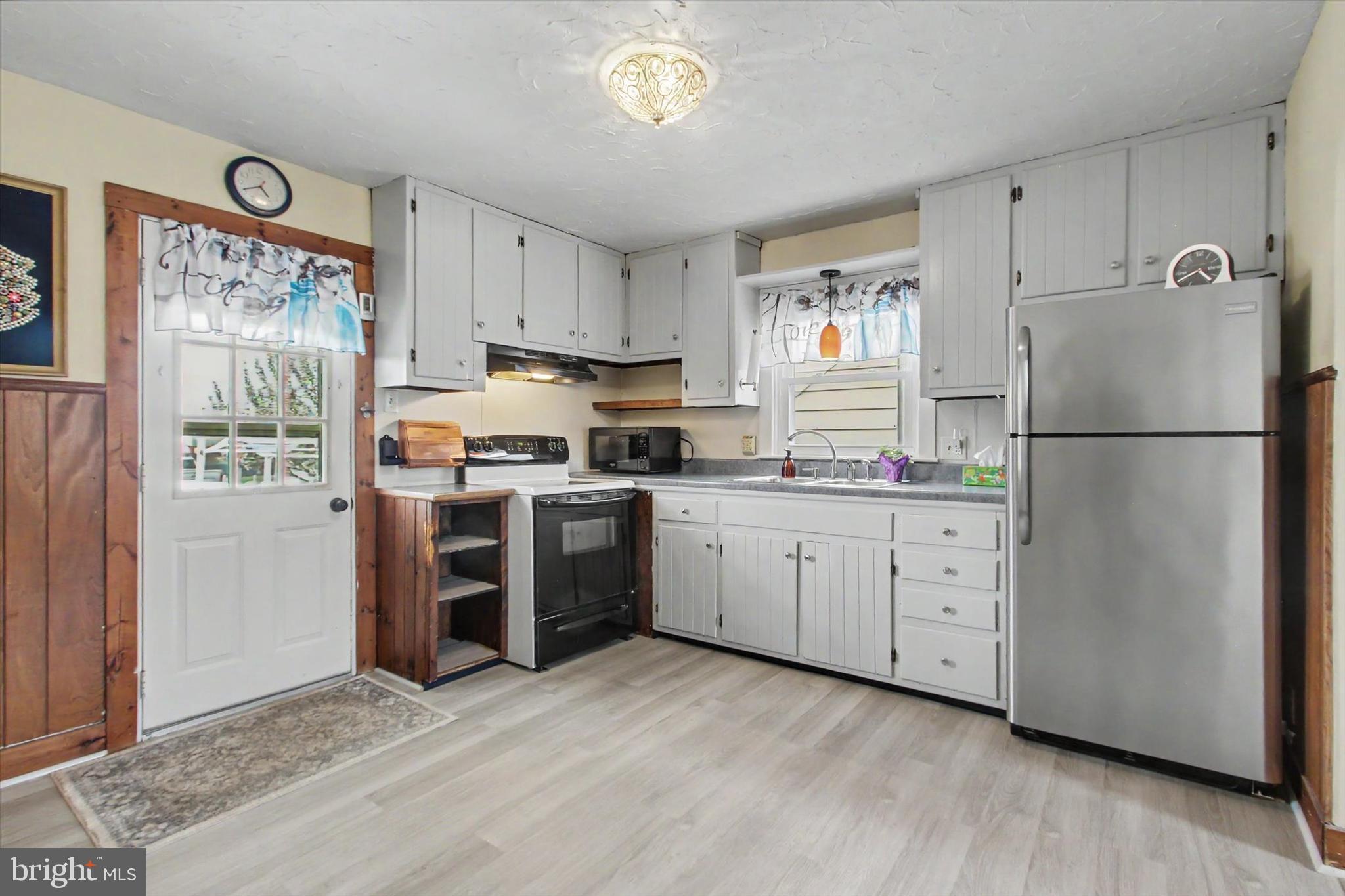 HANOVER AREA - Residential