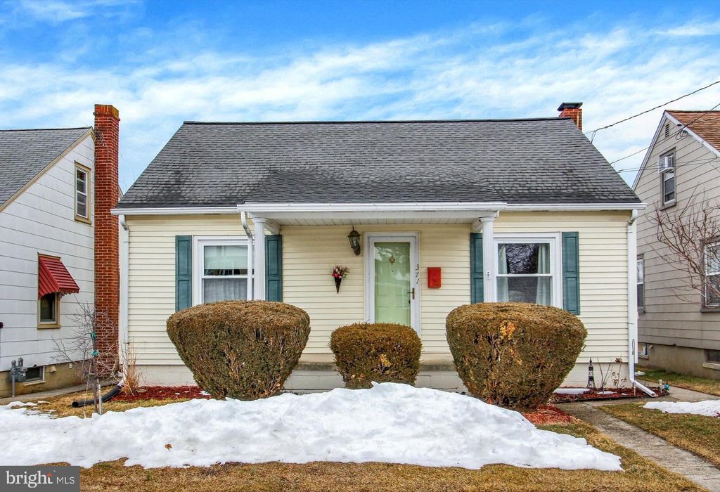 Photo of 371 Maple Avenue, HANOVER, PA 17331 (MLS # PAAD2021940)