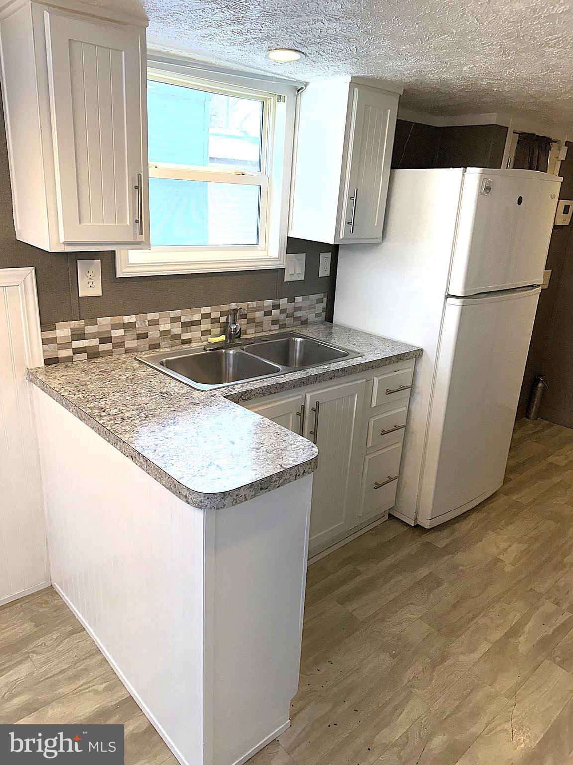 WAYSONS WOODS MANUFACTURED HOME COMMUNITY - Residential