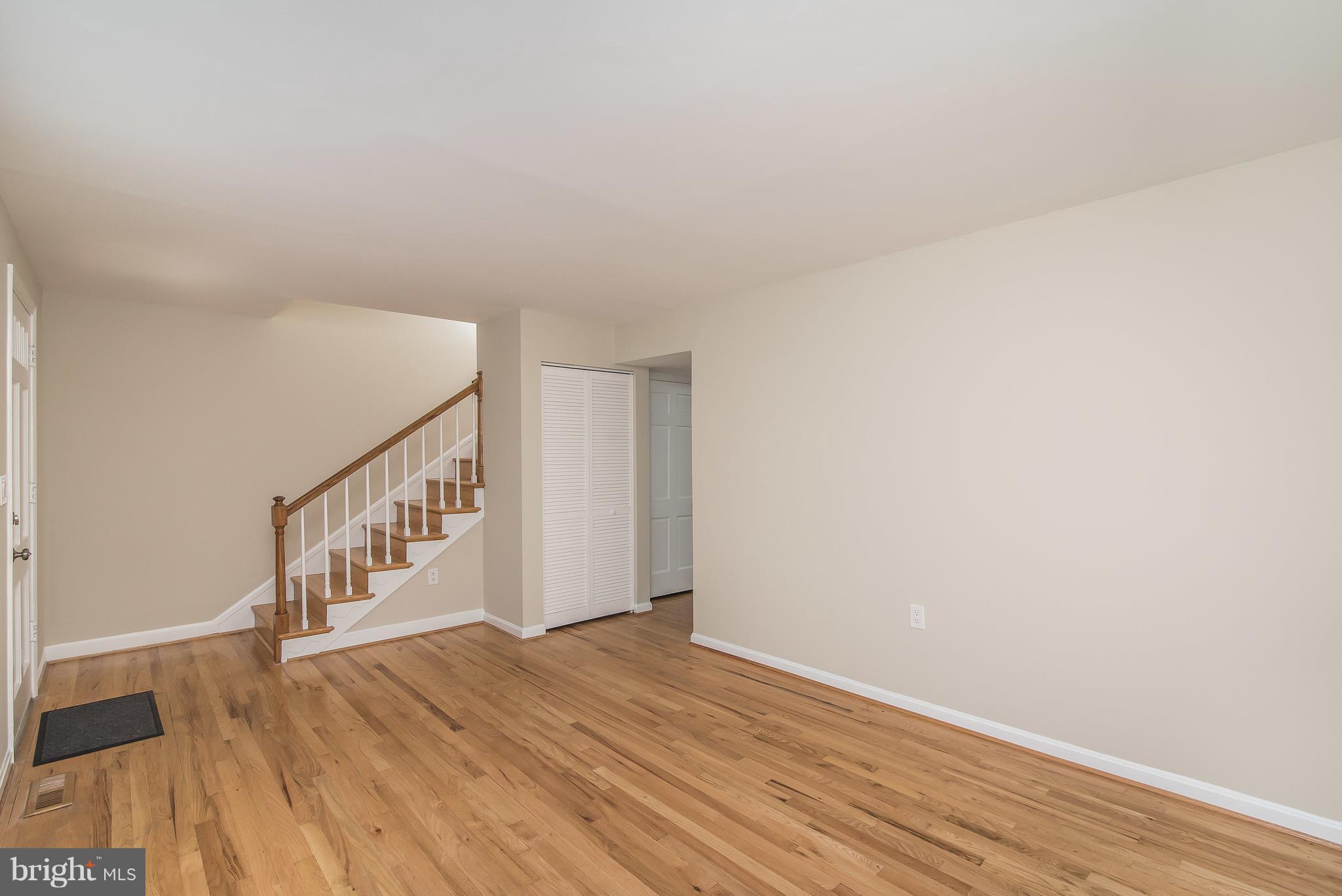 GEORGETOWN HOUSES - Residential