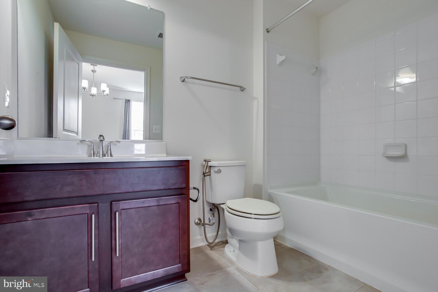 FEATHERSTONE STATION CONDOMINIUMS - Residential