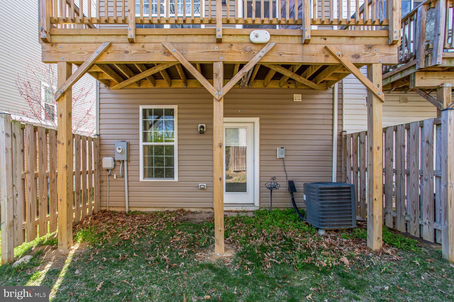 FEATHERSTONE STATION CONDOMINIUMS - Residential