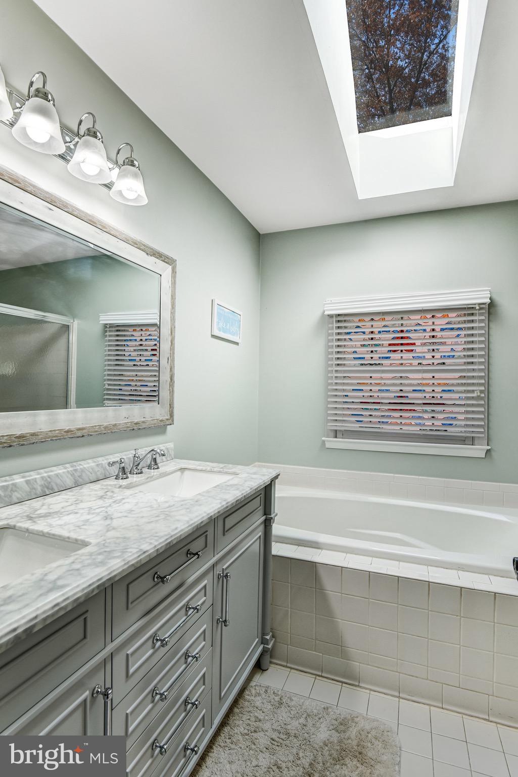 PLEASANT HILL - Residential