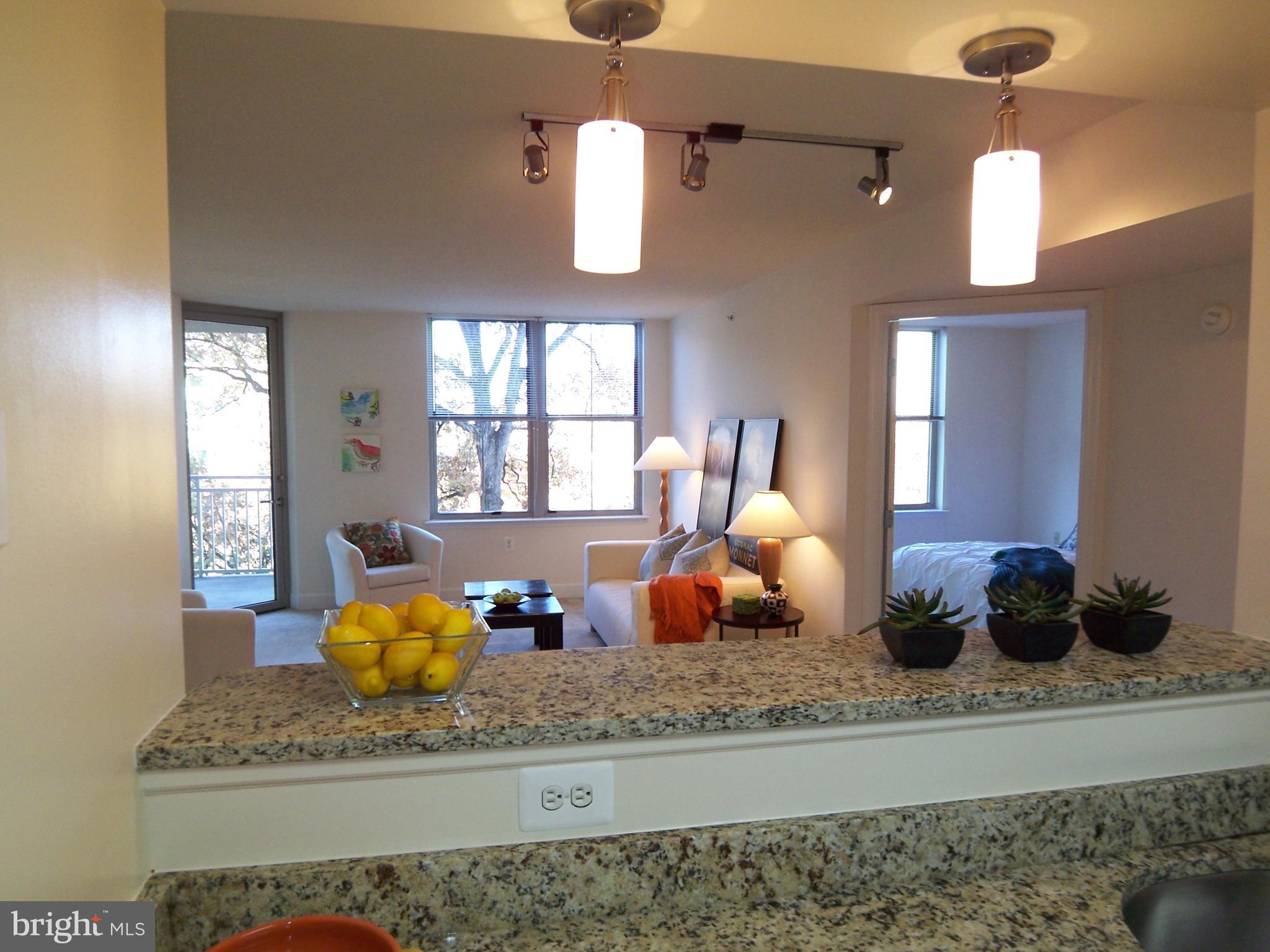 11800 SUNSET HILLS ROAD 608