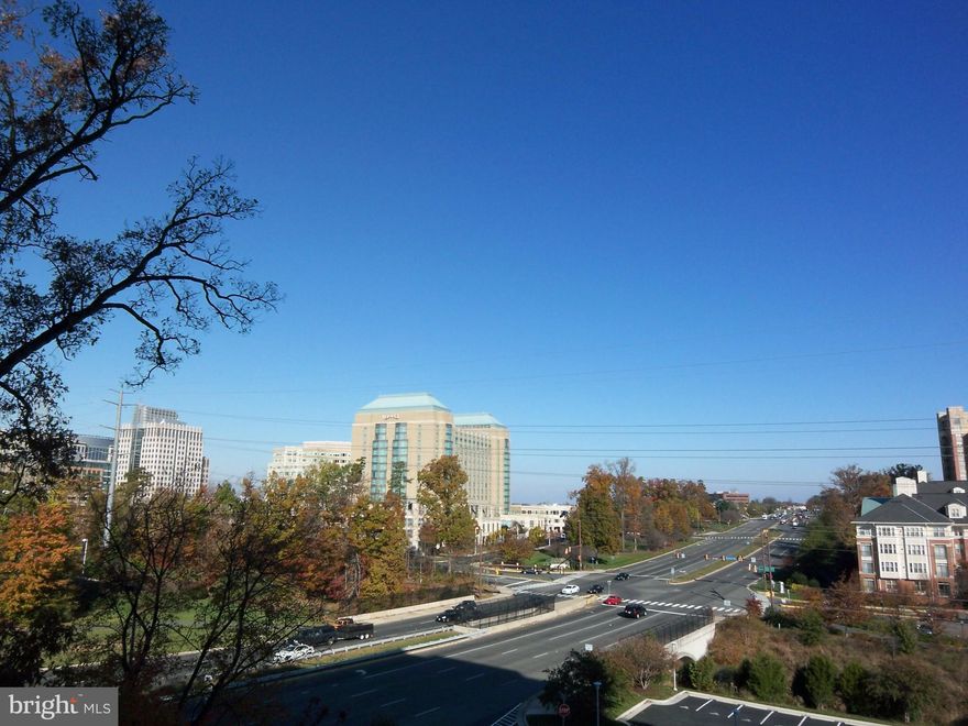 Beautiful 2 bedroom/2 Bath condo/ 2 garage parking spaces, located in an amenity rich environment that includes, Gym, Roof Top Deck with Swimming Pool, Business Center and a full service Concierge.  Amazing location, close to 2 Metro stops, Reston Town Center, Dulles Airport and more.  Floorplan provides great privacy for room mate or home office. Apply online! No smoking and no pets.