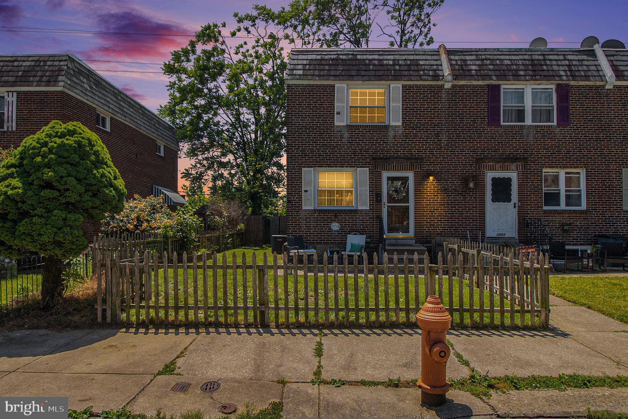 EAST FALLS - Residential