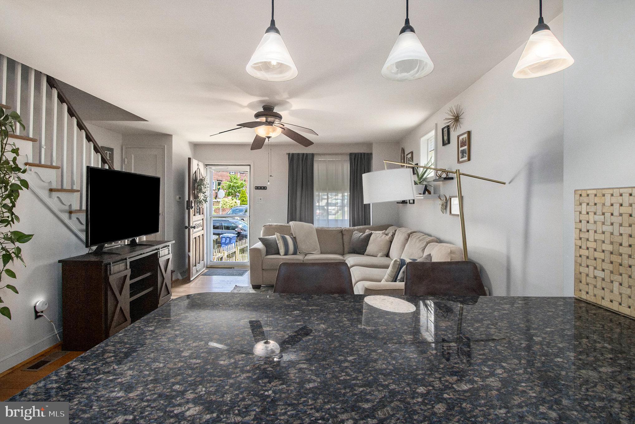 EAST FALLS - Residential