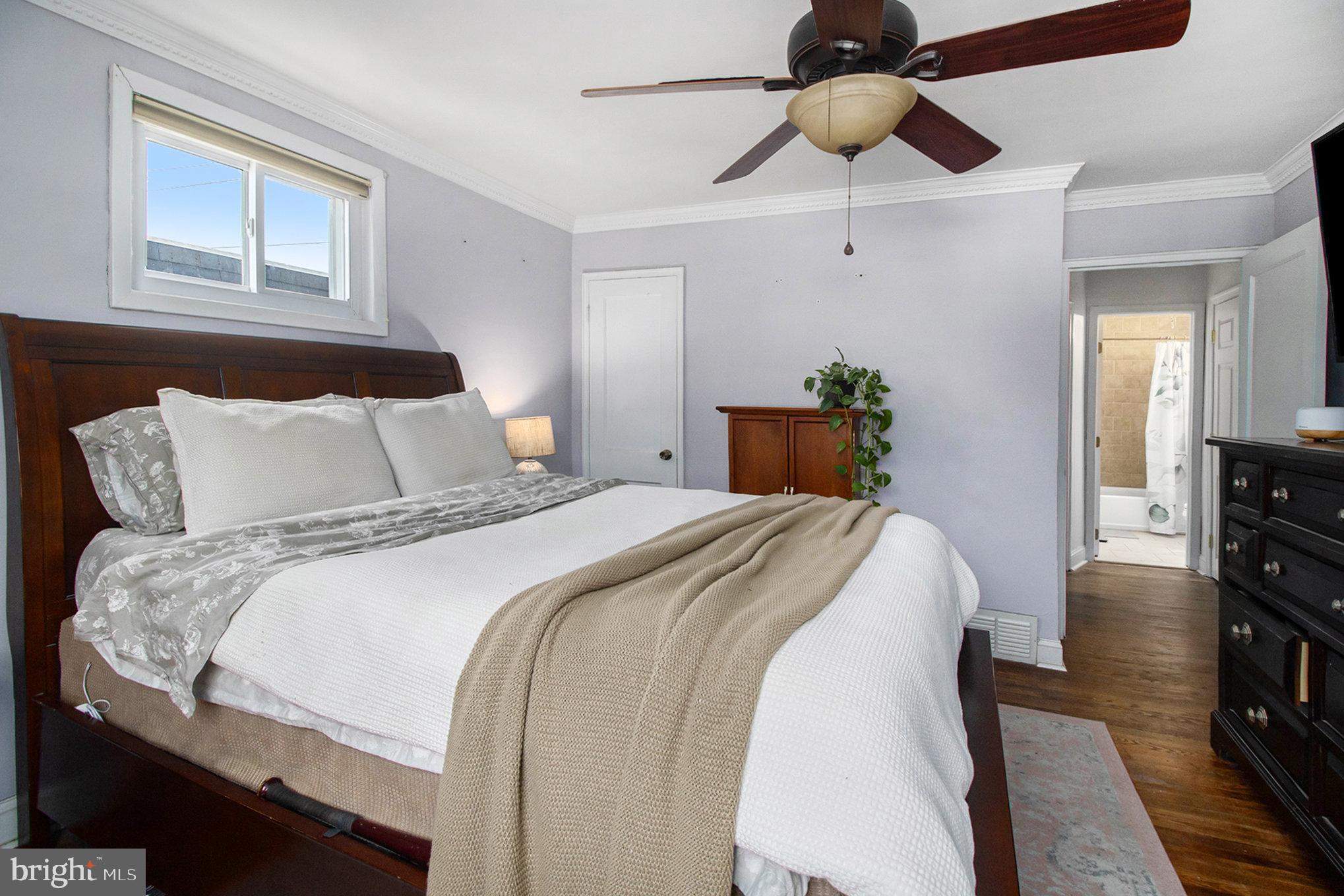 EAST FALLS - Residential