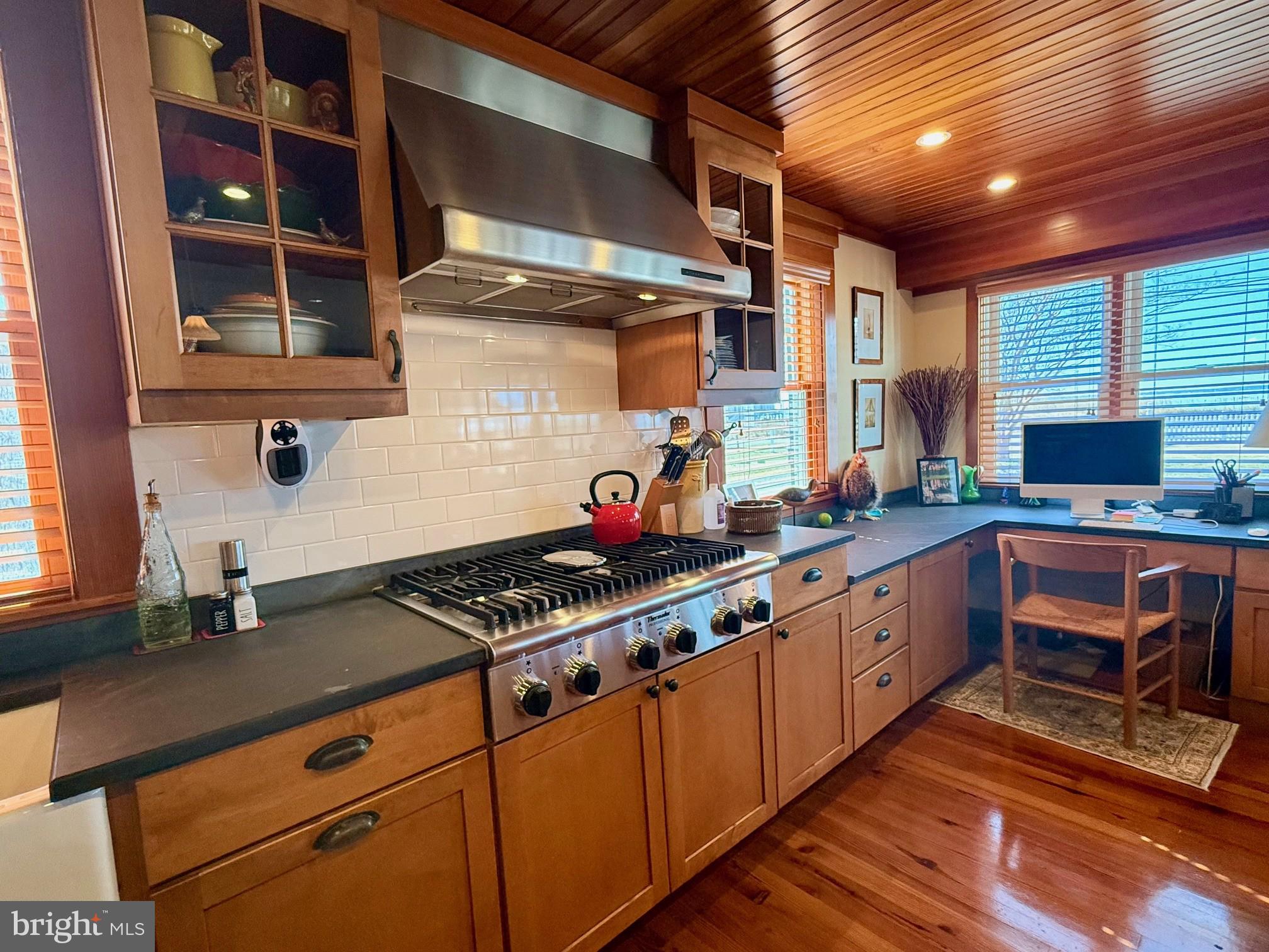 SAINT GEORGE ISLAND - Residential