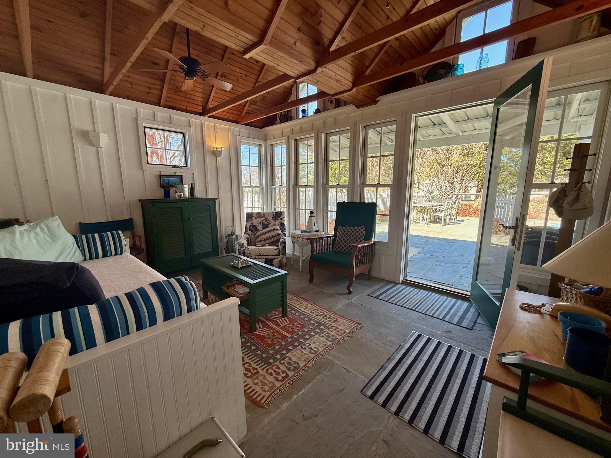 SAINT GEORGE ISLAND - Residential