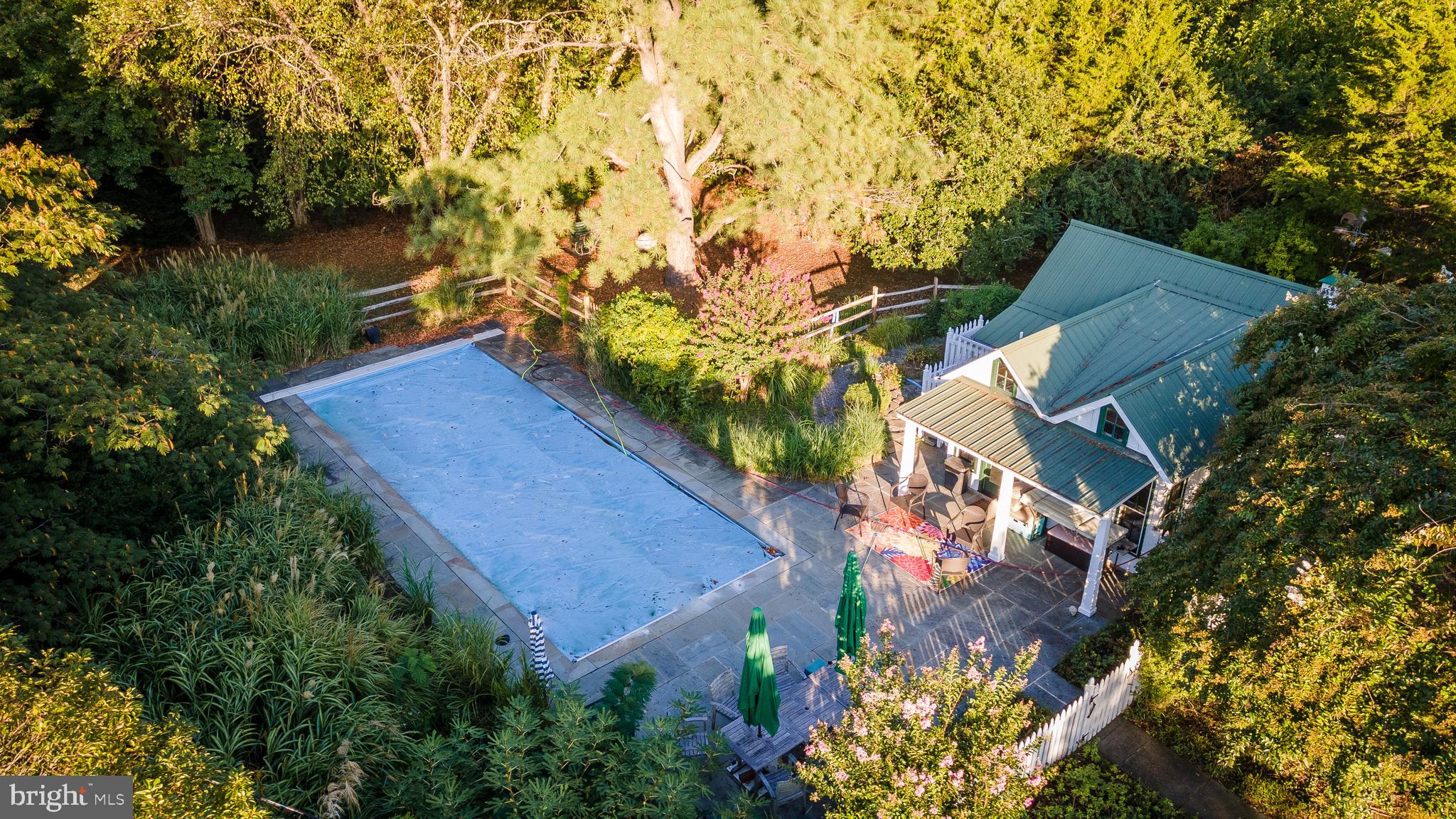 SAINT GEORGE ISLAND - Residential