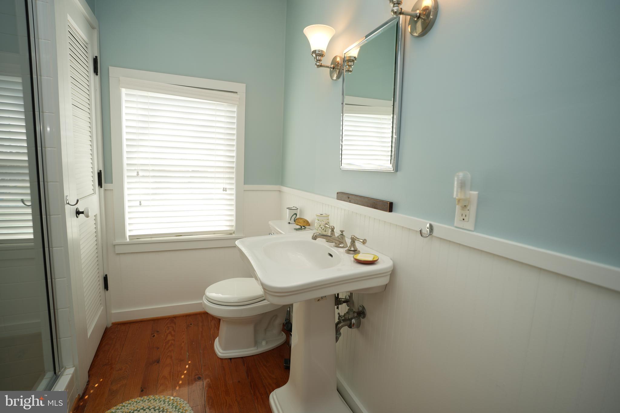 SAINT GEORGE ISLAND - Residential