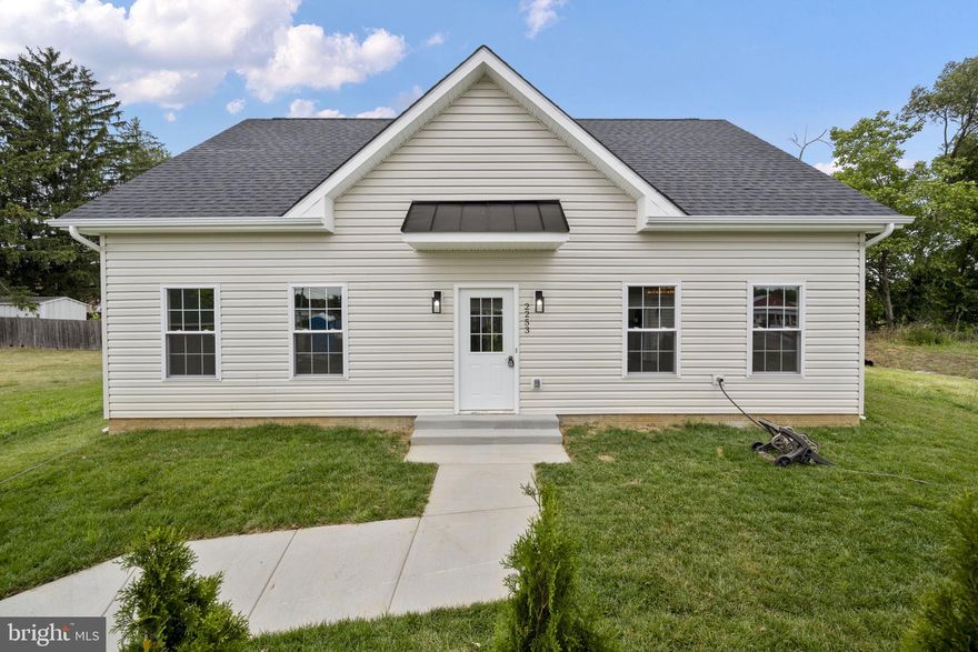 *** Rare opportunity to rent a fully furnished, all utilities with Wifi included,   single family home for Medium Term Rental ( Minimum One Month) , Available Nov-1-2025.

Escape to a modern, fully-furnished single-family home perfect for your next mid-term (28+ nights) rental in Winchester, Virginia. Whether you're a traveling professional, relocating to the area, or simply in need of a temporary home base, this 4-bedroom, 3-bathroom, sleeps 8, home offers the comfort and style you're looking for.Step into a space designed for effortless living. This sleek home features an open-concept layout with ample natural light. The living area is outfitted with modern, comfortable furniture, creating a relaxing environment for unwinding or entertaining. The kitchen is a chef's dream, fully equipped with high-end appliances, all the necessary cookware, and plenty of counter space. You'll find everything you need to prepare meals, from quick breakfasts to gourmet dinners.Rest & Relaxation All four bedrooms are thoughtfully furnished to provide a perfect retreat. Each bedroom features a comfortable bed, A smart TV, Dresser and side table  with plush linens. Two master bedrooms with its own dedicated bathrooms, offering privacy and convenience. Two additional bedrooms share a common luxury bath.

Key Features & Amenities 4 Bedrooms, 3 Bathrooms:

Privacy and convenience for all guests.

Fully Furnished: Move-in ready with modern furniture and décor.

( Owner Agent)