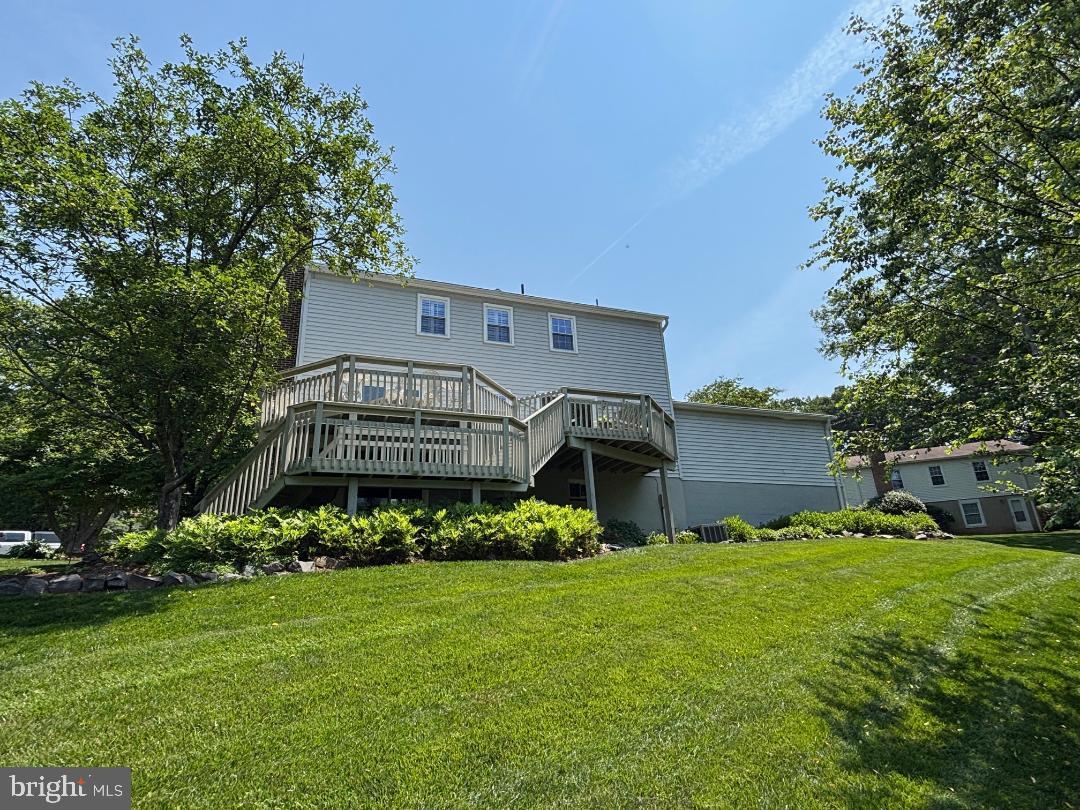 TIBURON - Residential Lease