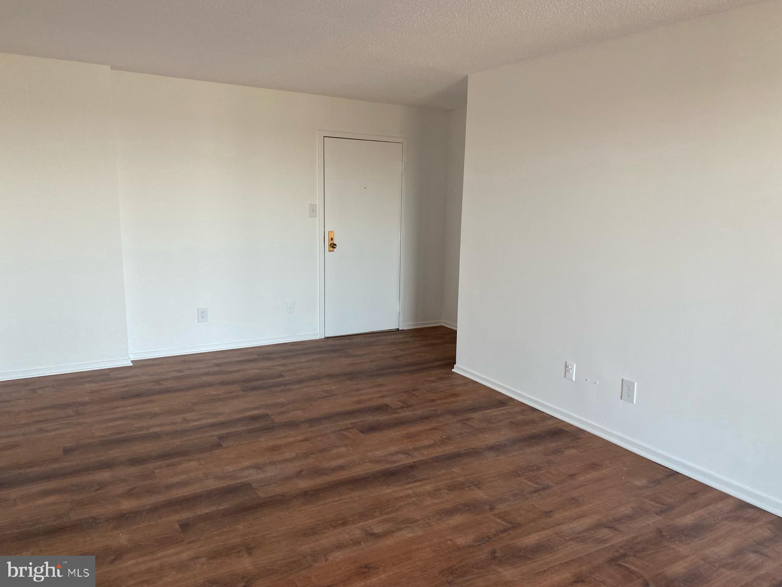 IDYLWOOD TOWERS CONDO - Residential Lease