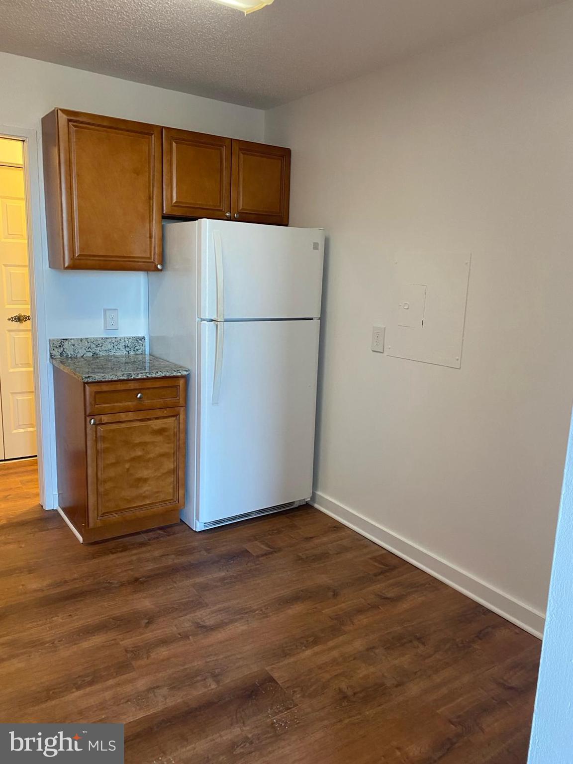 IDYLWOOD TOWERS CONDO - Residential Lease