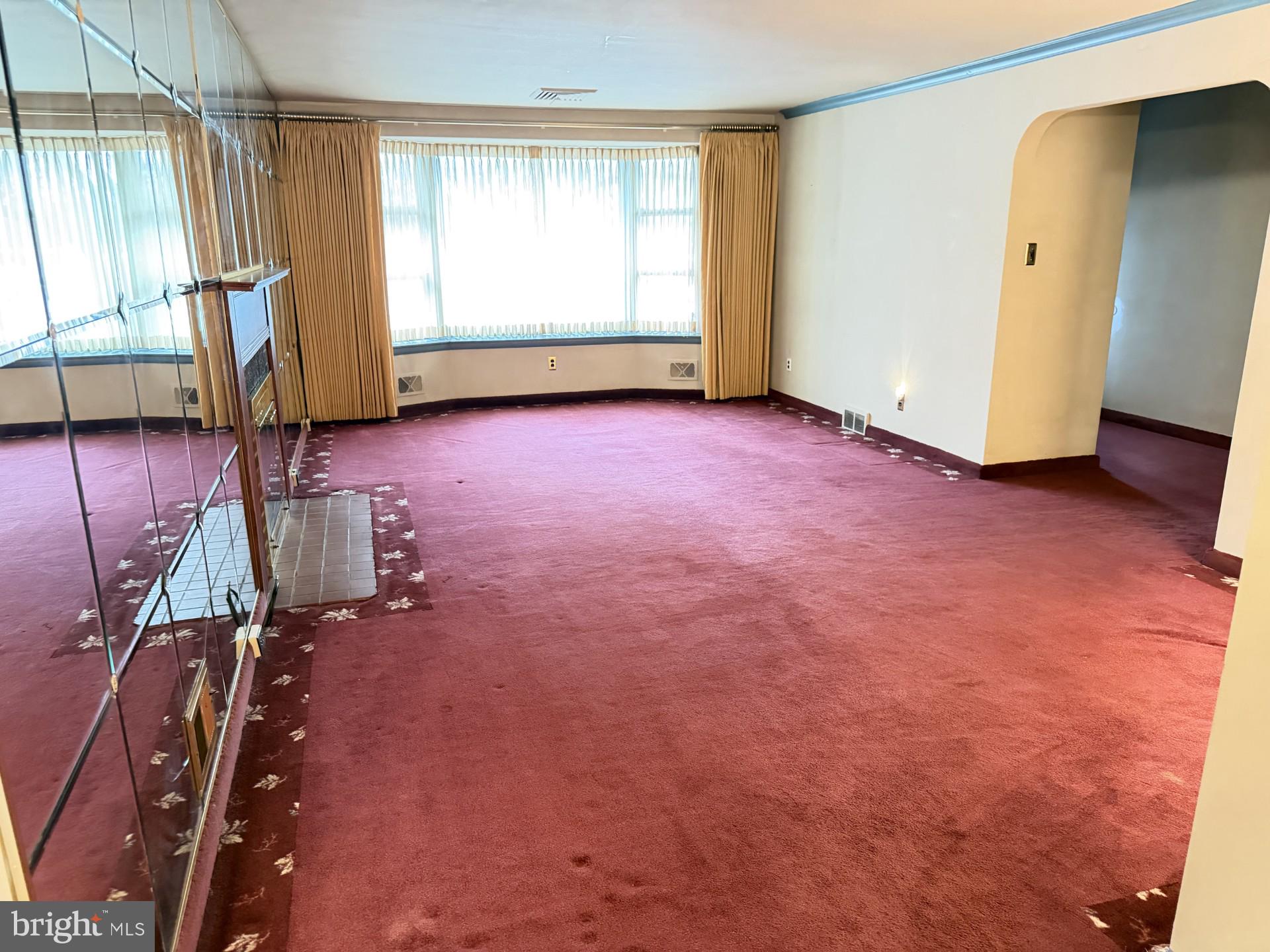 NORTH HILLS - Residential