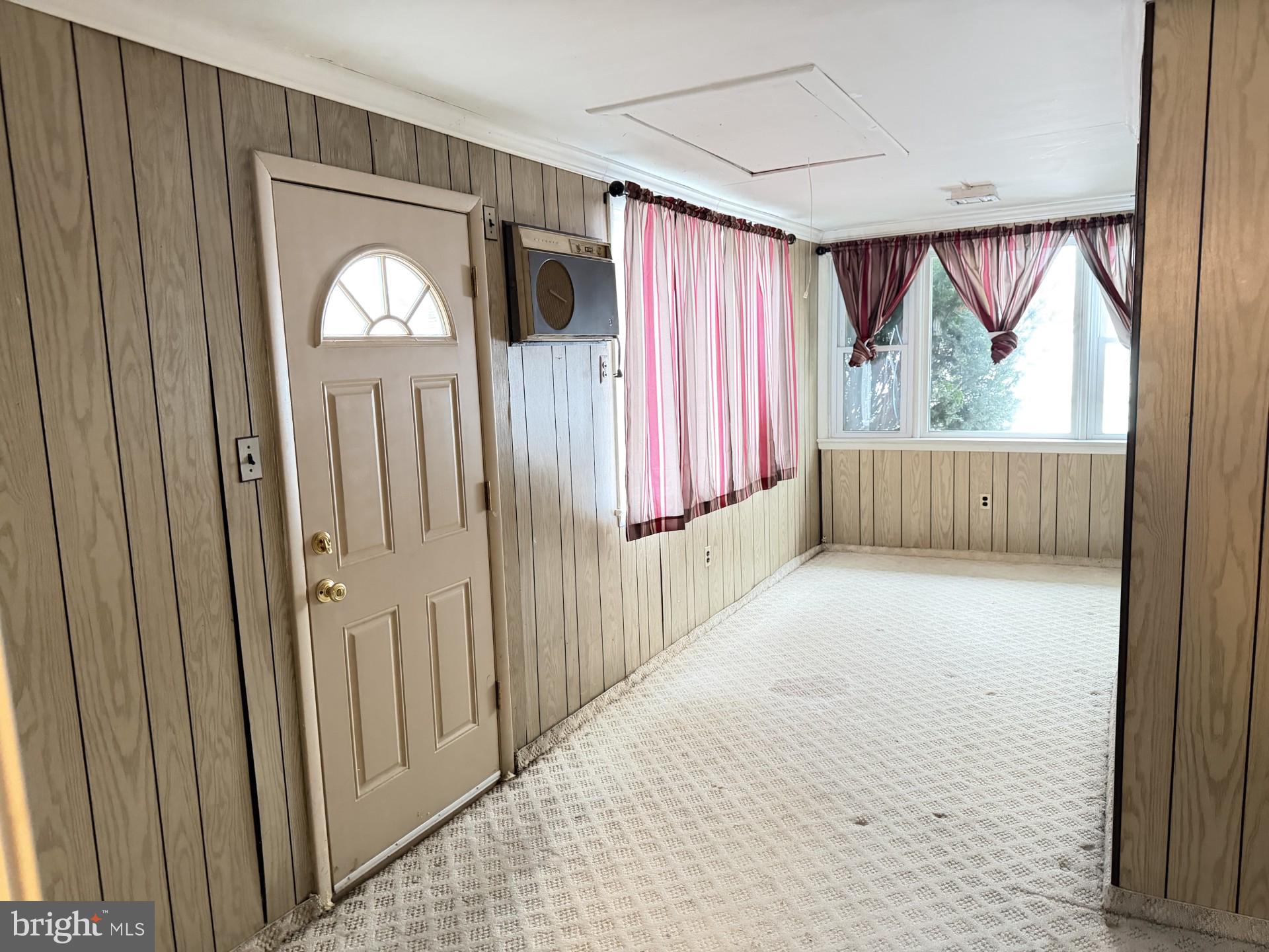 NORTH HILLS - Residential