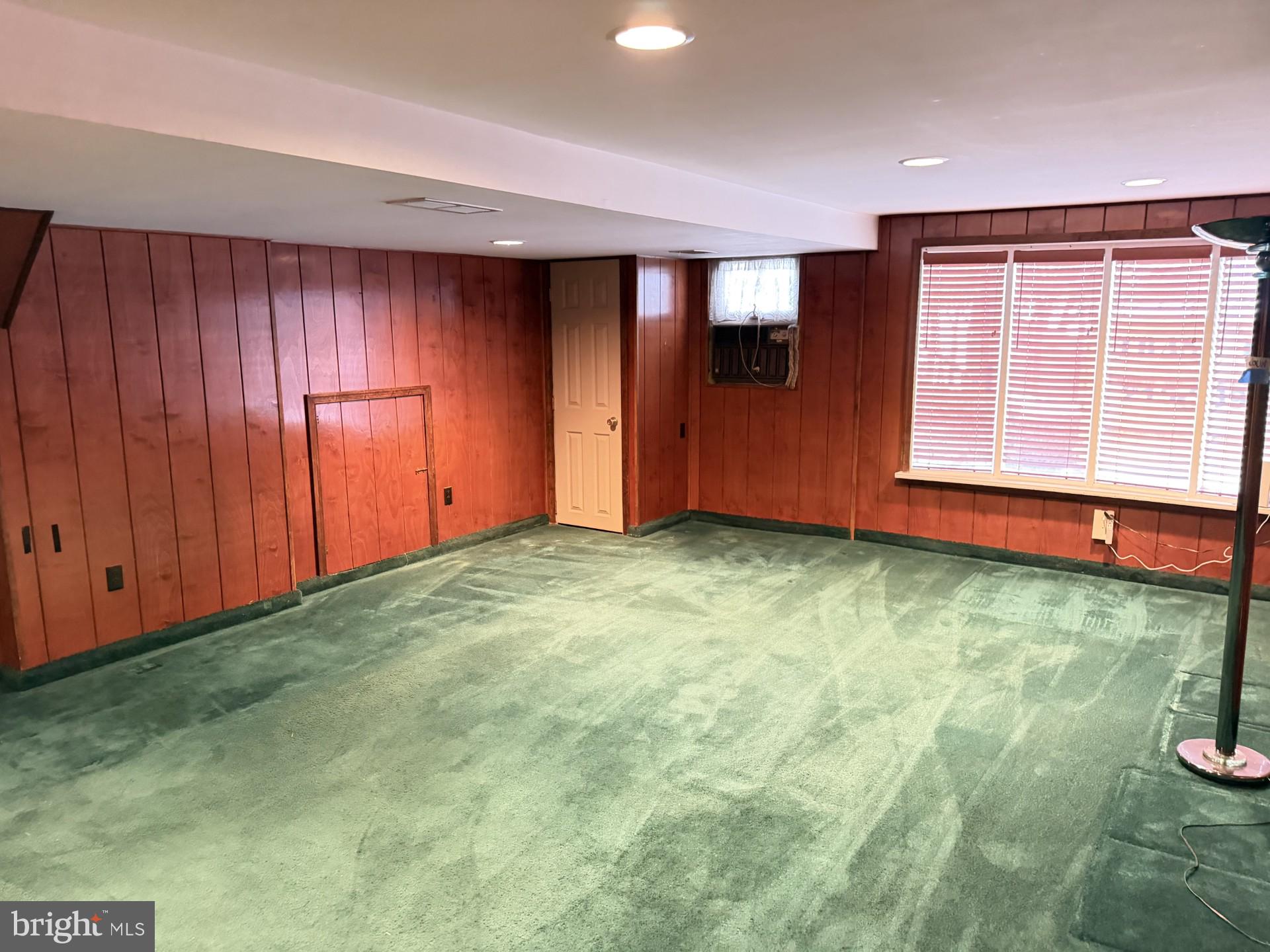 NORTH HILLS - Residential