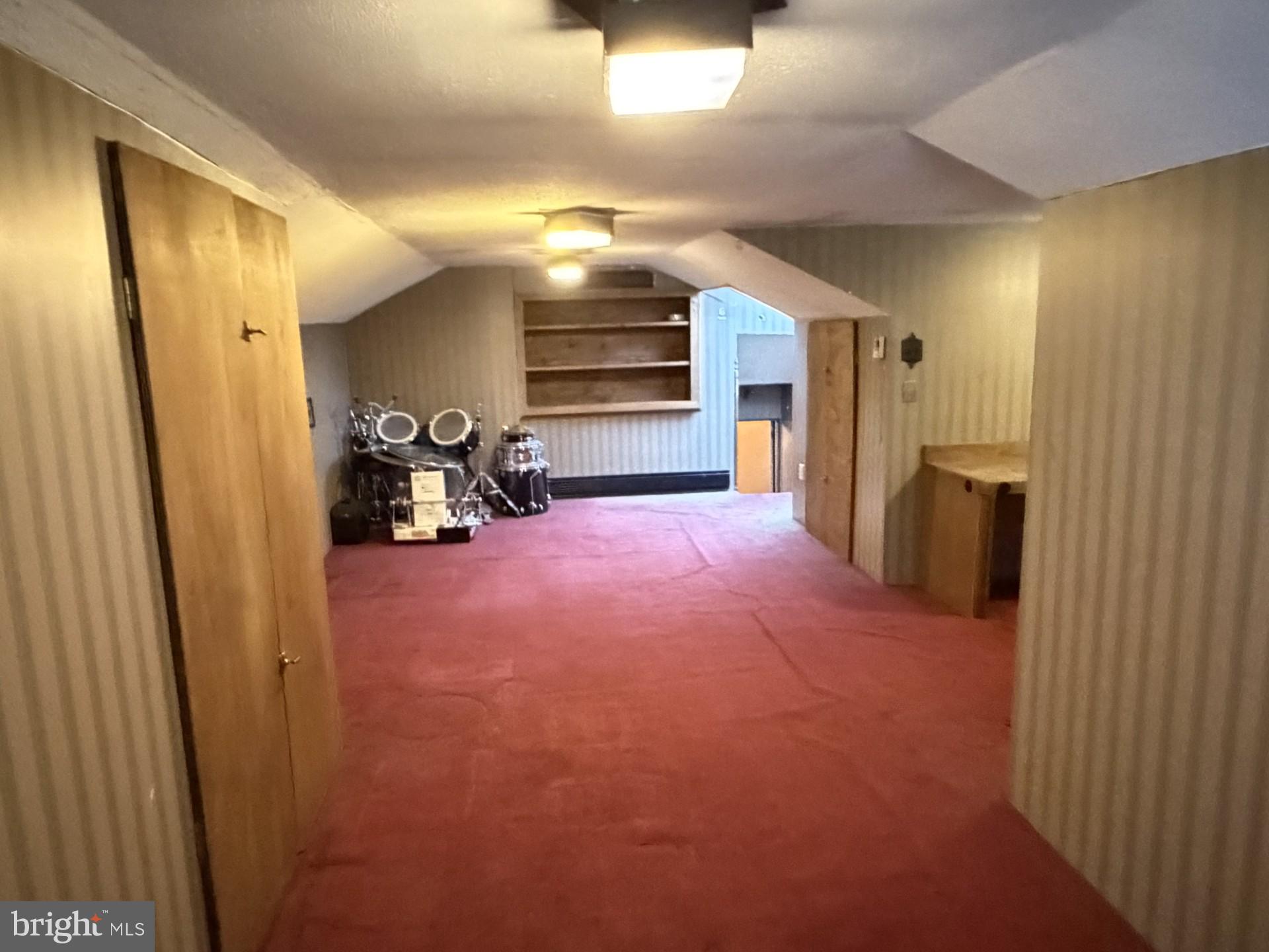 NORTH HILLS - Residential