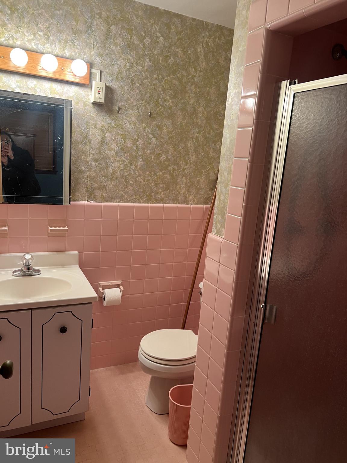 NORTH HILLS - Residential