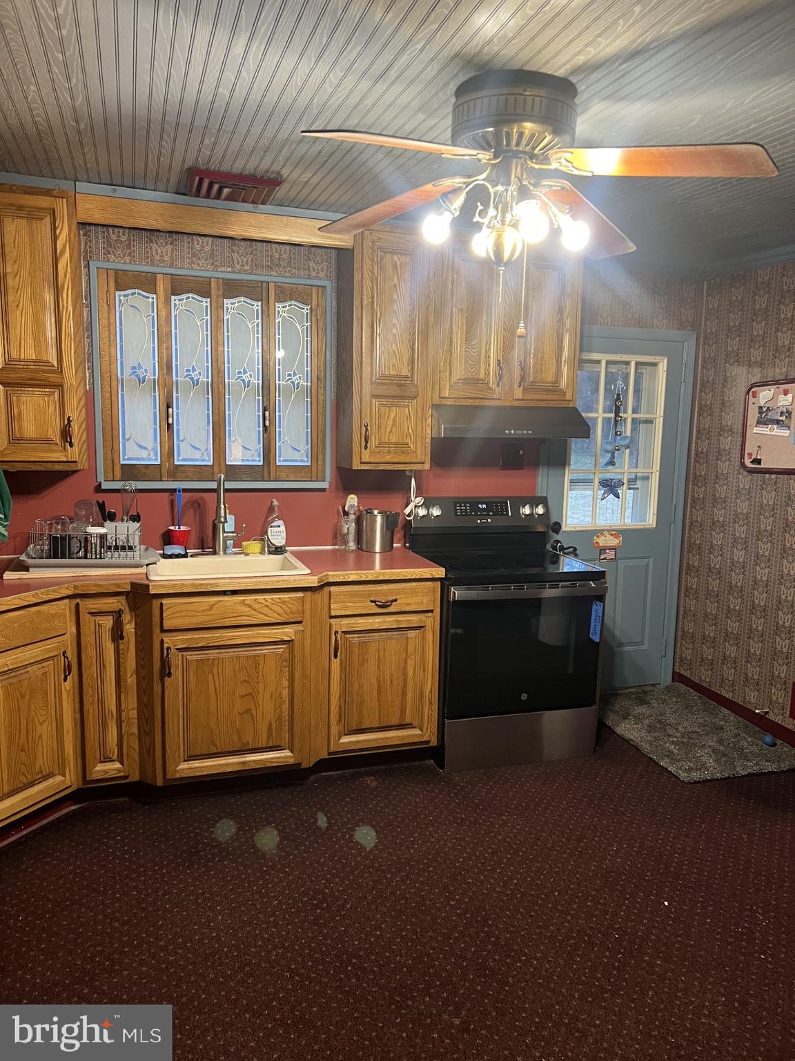 NORTH HILLS - Residential