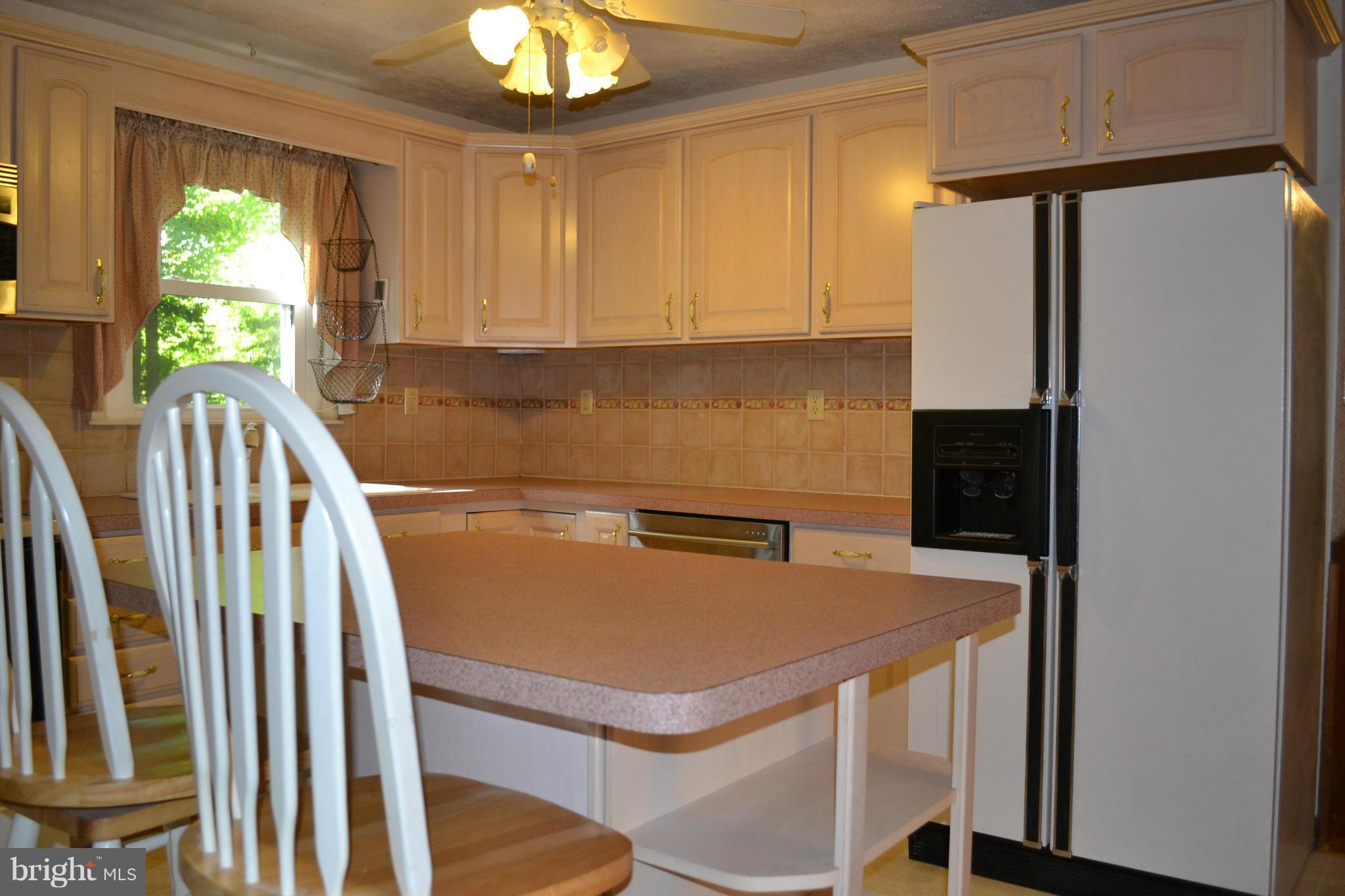 ROSE HILL FARMS - Residential Lease