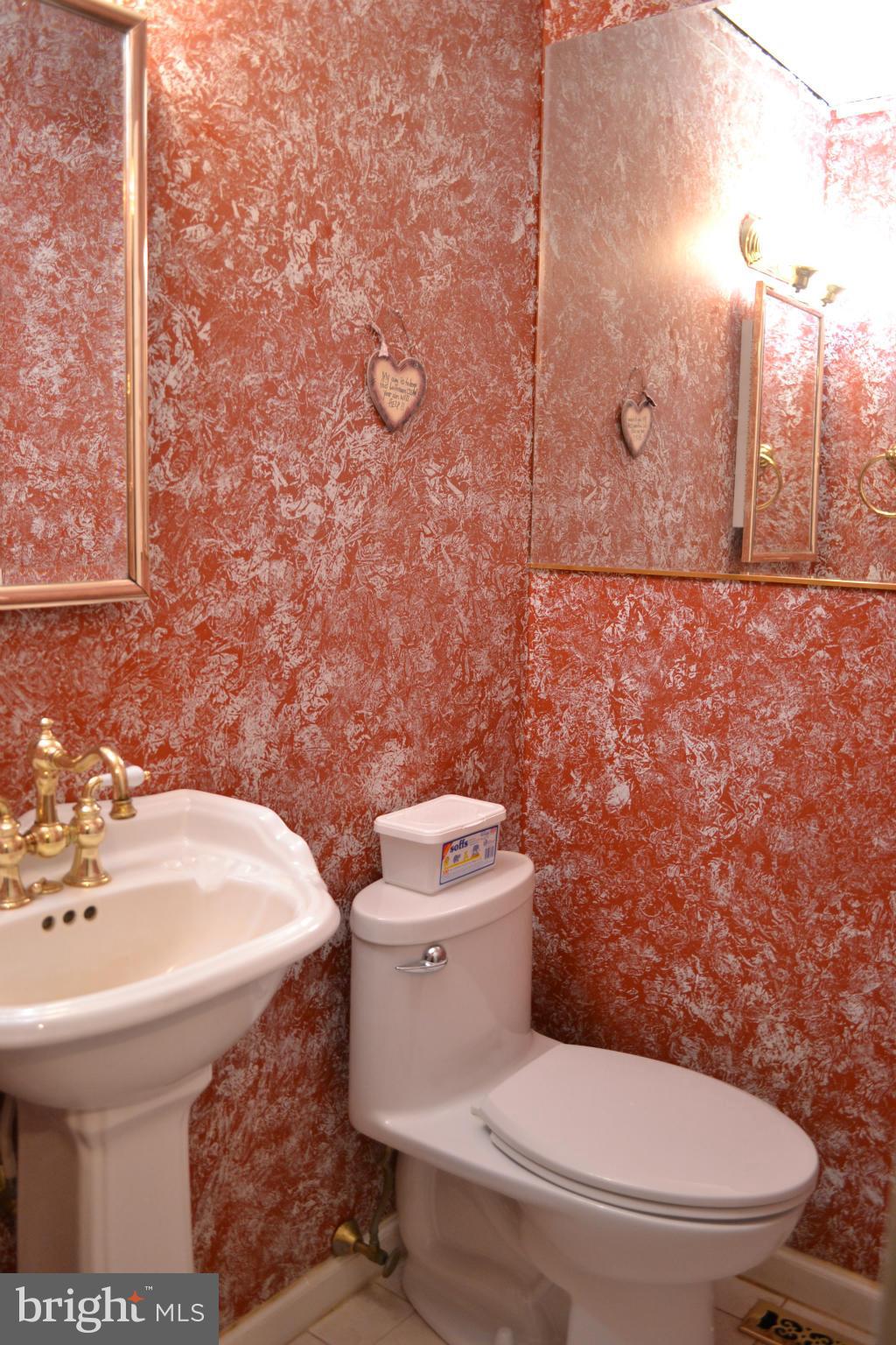 ROSE HILL FARMS - Residential Lease