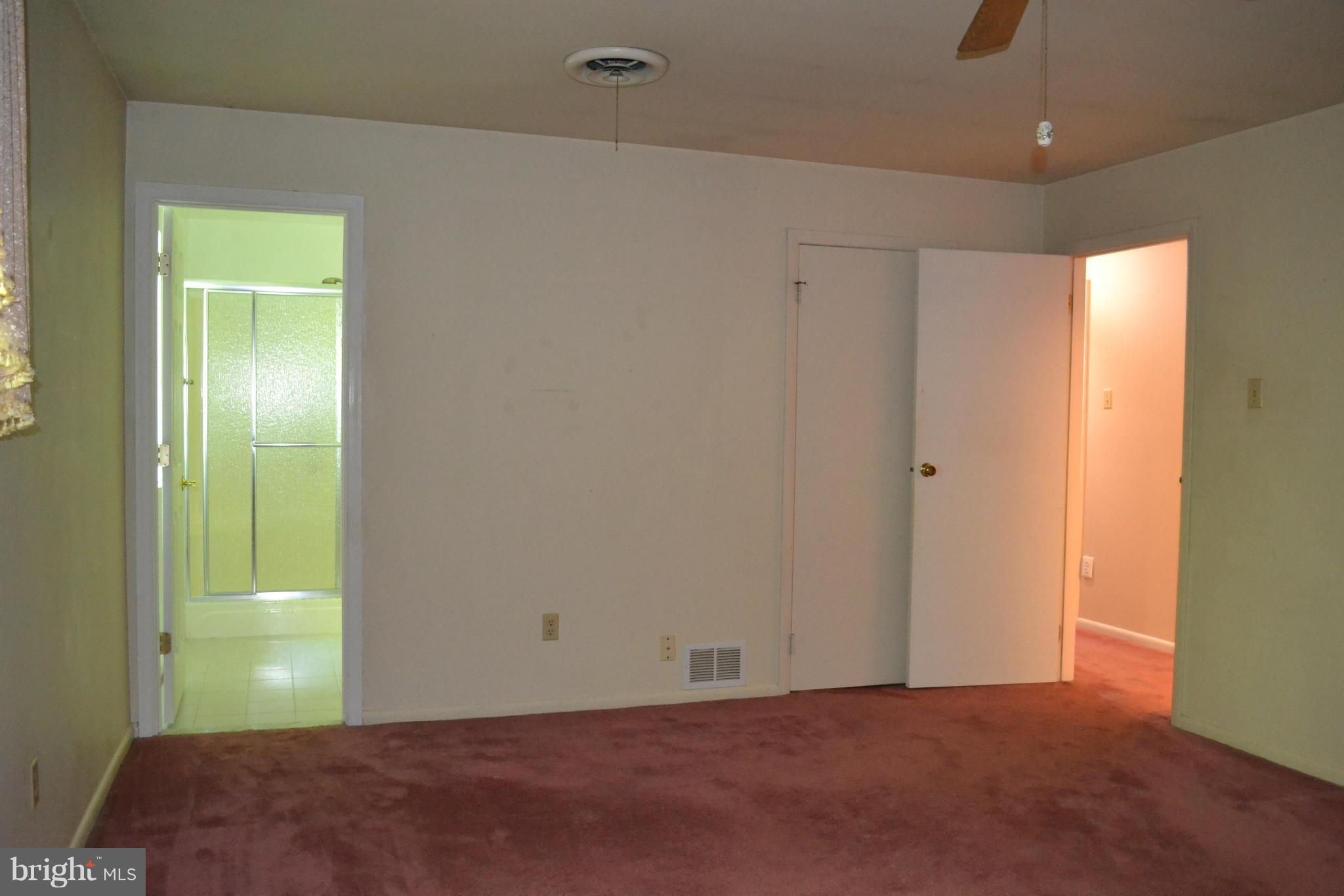 ROSE HILL FARMS - Residential Lease