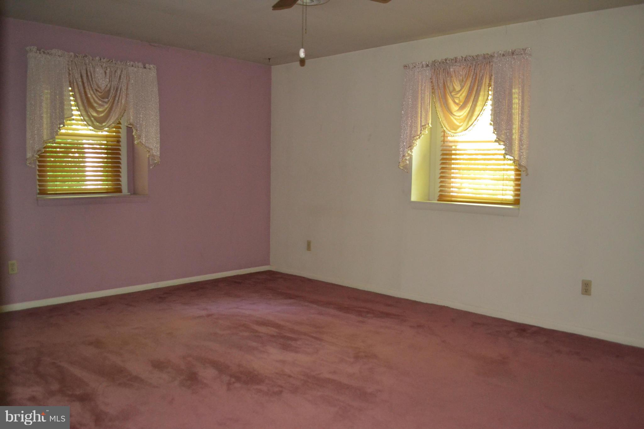 ROSE HILL FARMS - Residential Lease