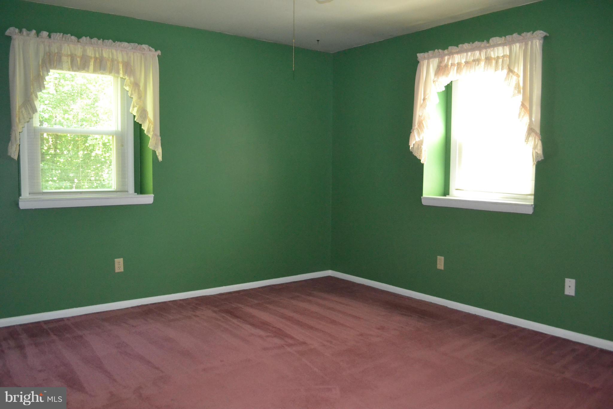 ROSE HILL FARMS - Residential Lease