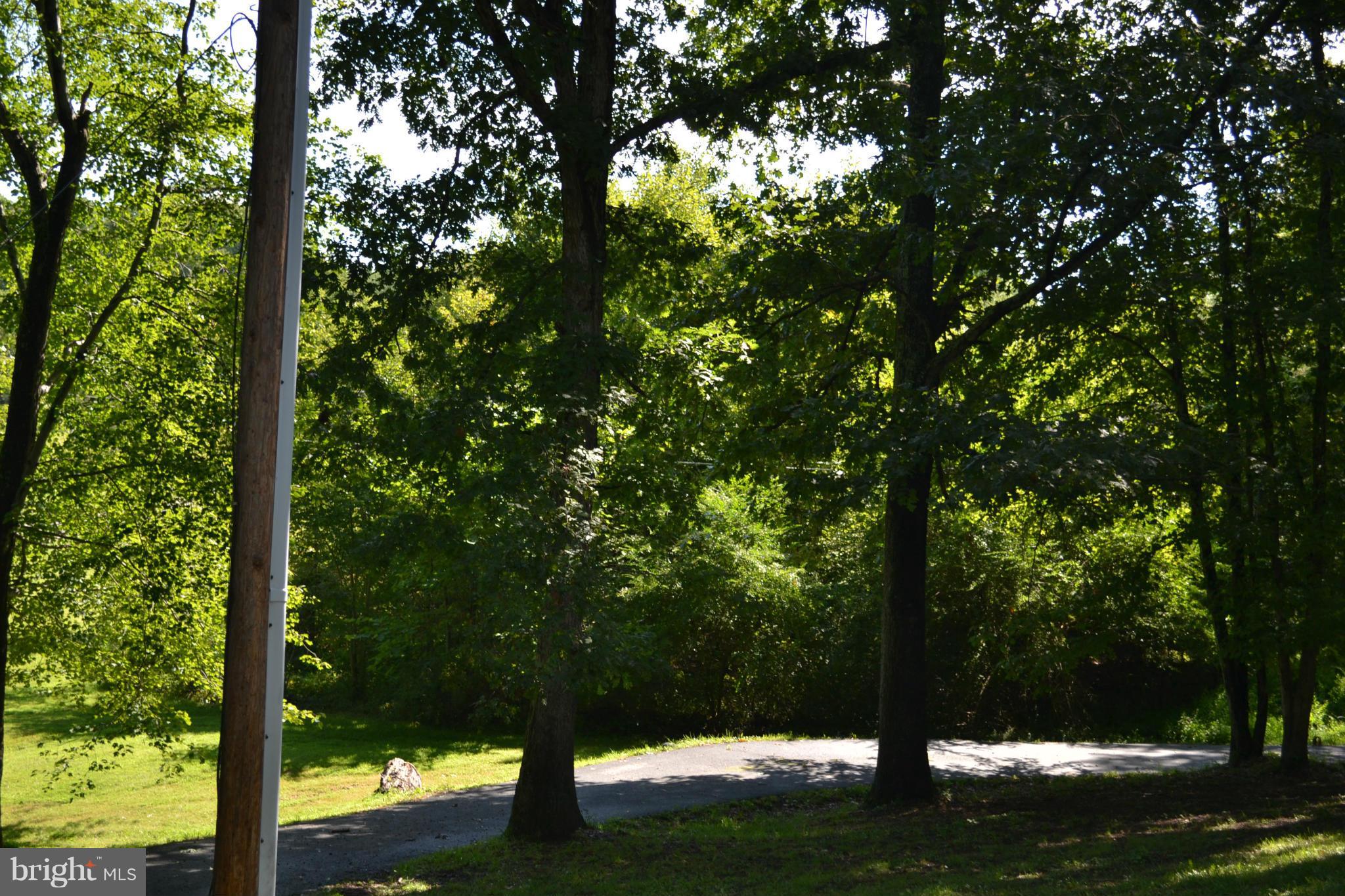 ROSE HILL FARMS - Residential Lease