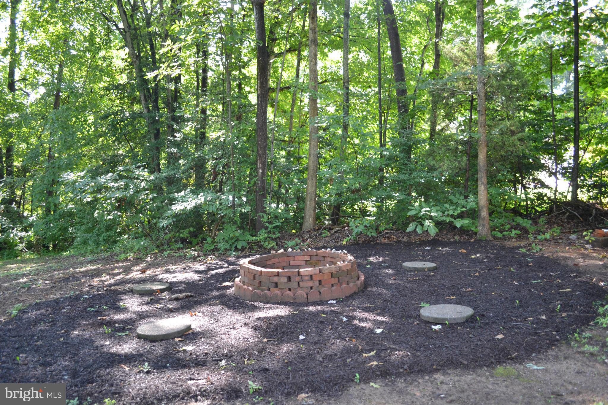 ROSE HILL FARMS - Residential Lease