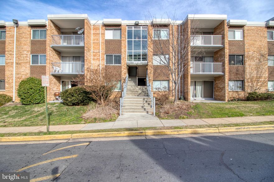 MOVE-IN READY! BRAND NEW renovation in this bright & sunny top-floor unit! Two bedroom condo with open floor plan and upgrades galore! New laminate flooring in foyer and kitchen, new carpet throughout living/dining and bedrooms, and new tile in bathroom! Freshly painted!  Granite countertops complement the gorgeous bright cabinets and NEW stainless steel appliances. Gas cooking! Plenty of space to entertain in the large living/dining combination, peninsula in the kitchen and sliding glass door that opens to the balcony.  Large windows bring in tons of natural light! Bedrooms are spacious with ample closet space, including large walk-in closet in back bedroom. Gorgeous bright bathroom features brand new tiled bath/shower combo, new toilet, and new vanity with wide cabinet space. Walk-in hall storage space provides extra storage. Common laundry  in basement of building. Locked storage unit in basement conveys with unit! Ample unassigned parking. Great community amenities include basketball court, playgrounds, outdoor pool, and outdoor grills! Condo fee covers all utilities, common area maintenance, and even HVAC maintenance and filters! Condo association management office is on-site. INCREDIBLE LOCATION! Close to major commuter routes (including 495 & 50,) INOVA Fairfax Hospital, Dunn Loring Metro, Mosaic District with shopping, restaurants, and cinema!