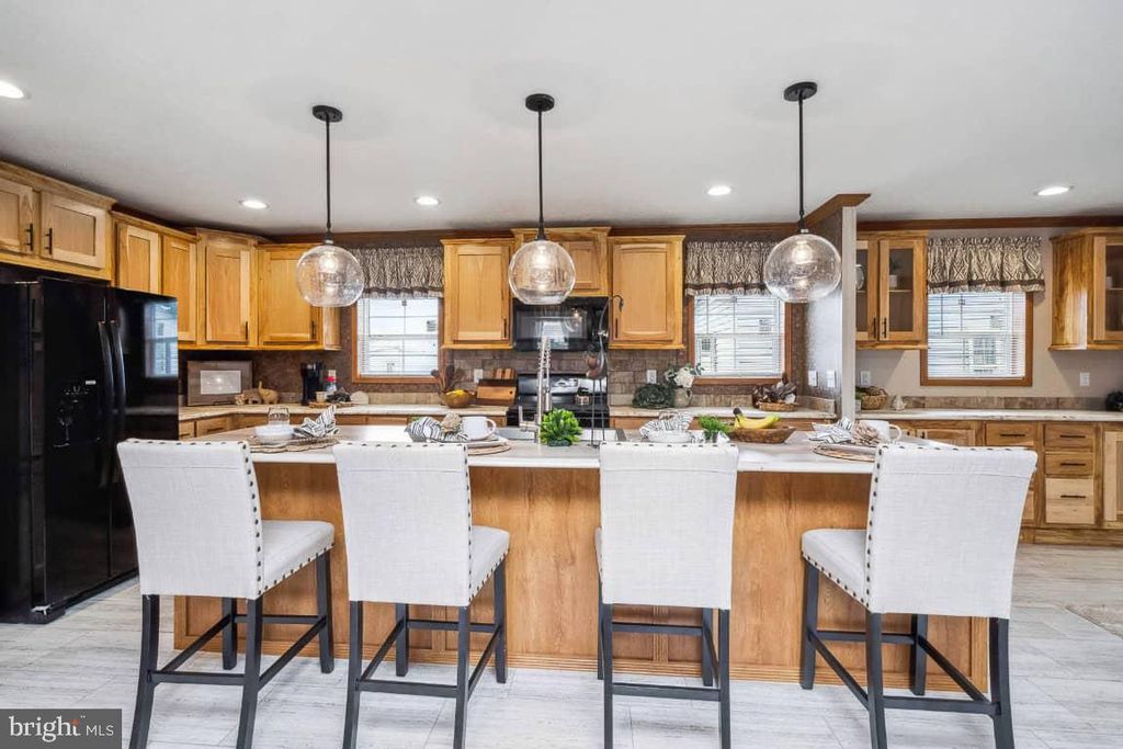 Photo of 30 Debra Circle, EPHRATA, PA 17522 (MLS # PALA2080072)