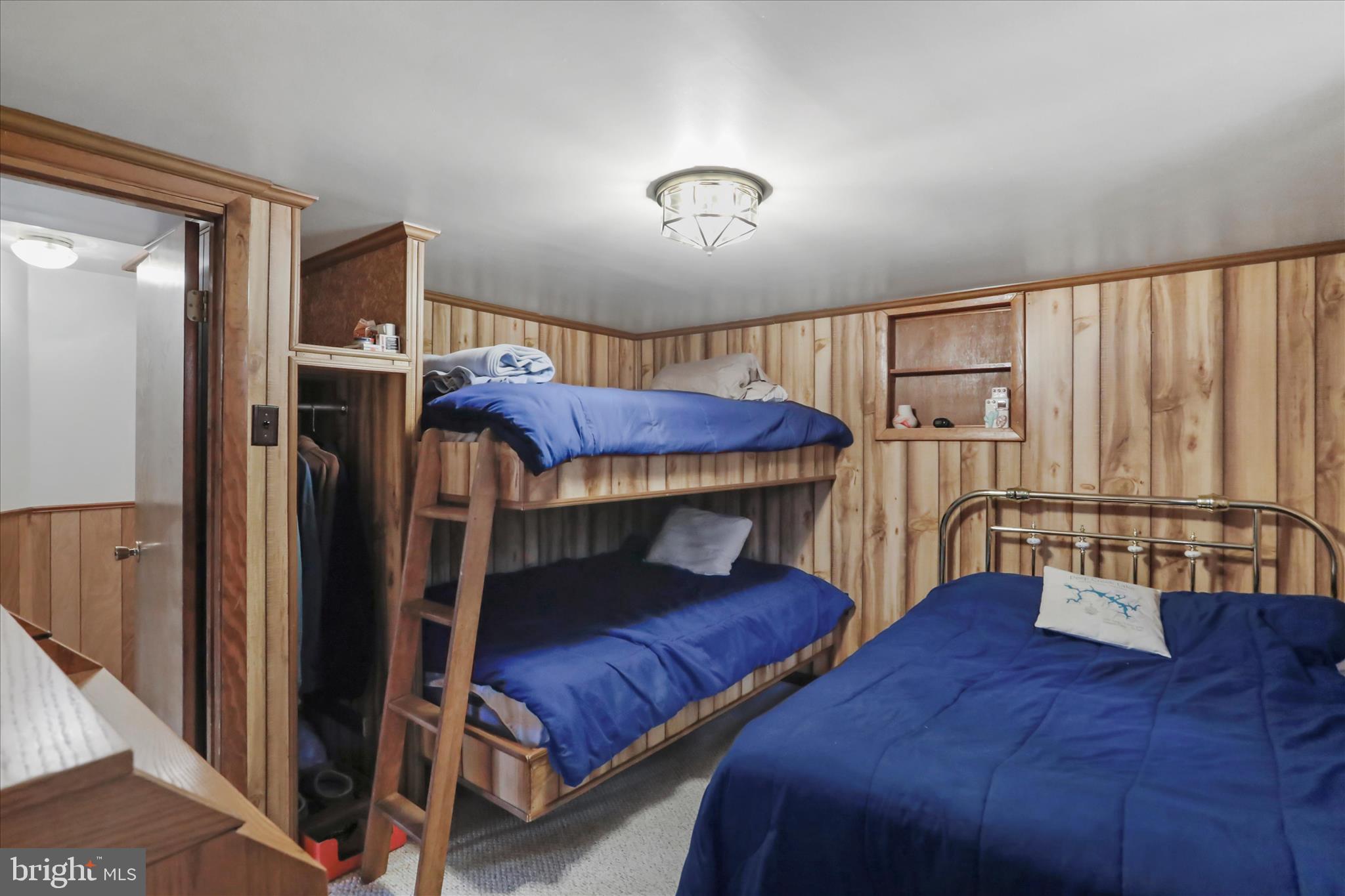 SKIPPERS POINT - Residential