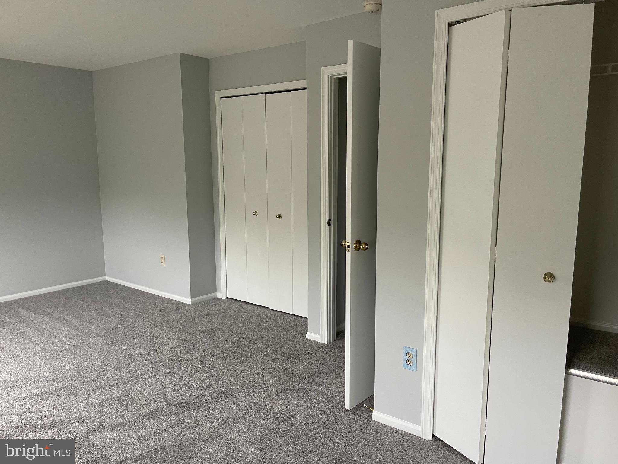 PINEY ORCHARD - Residential Lease