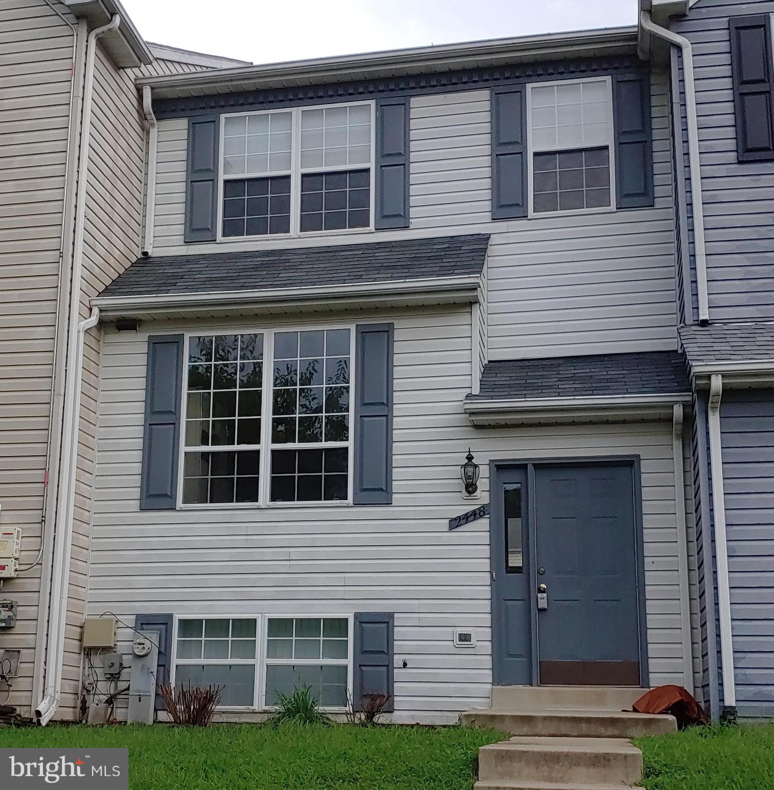 PINEY ORCHARD - Residential Lease