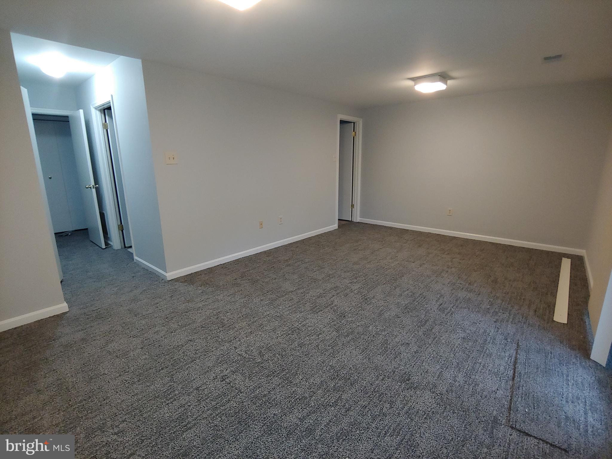 PINEY ORCHARD - Residential Lease